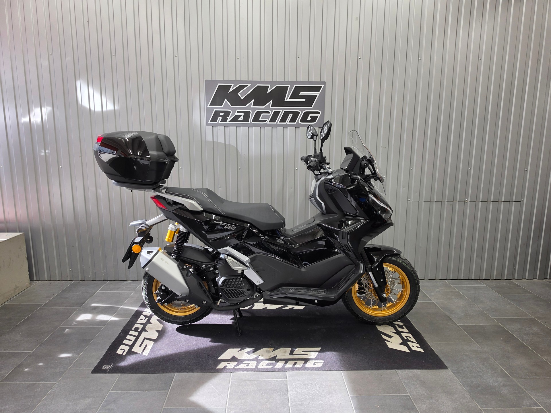 SWM Venturo 125-image-0
