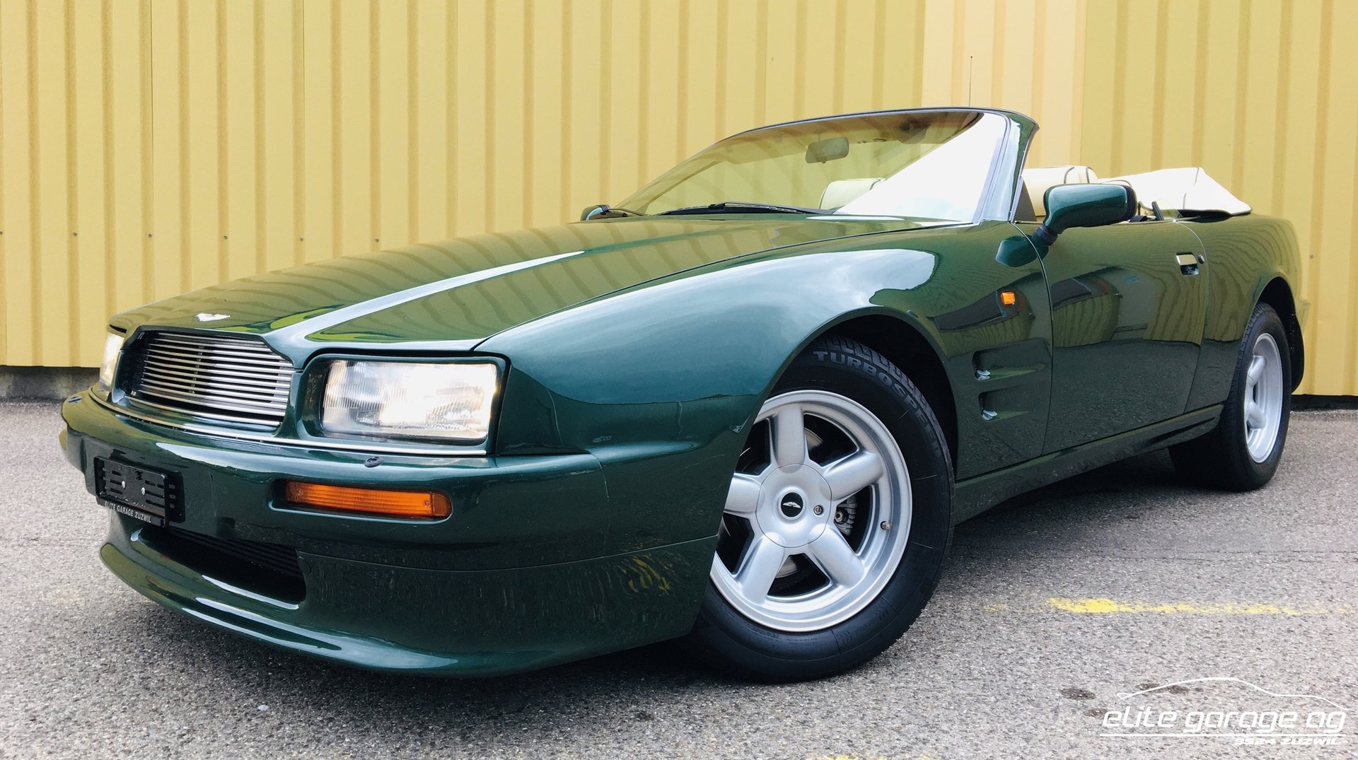 ASTON MARTIN Virage Volante