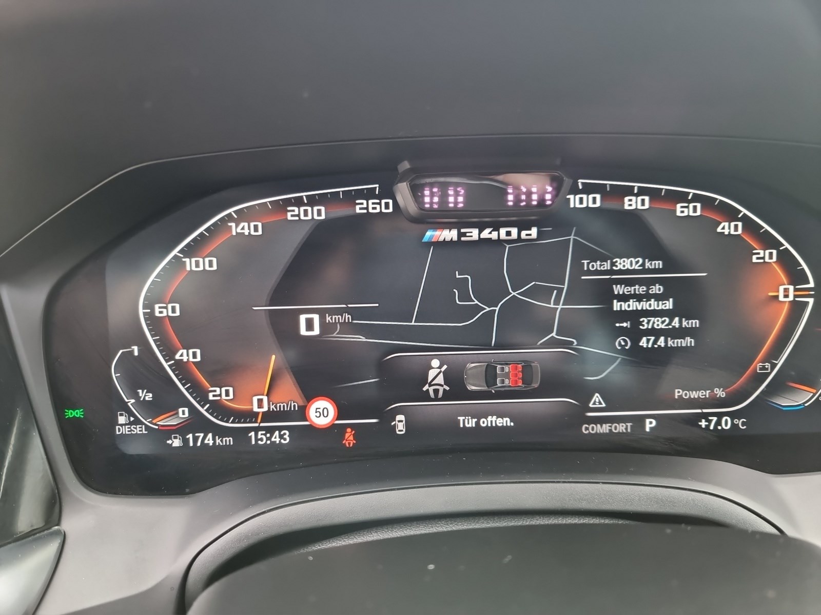 BMW M340d xDrive 48V Steptronic Sport-image-11