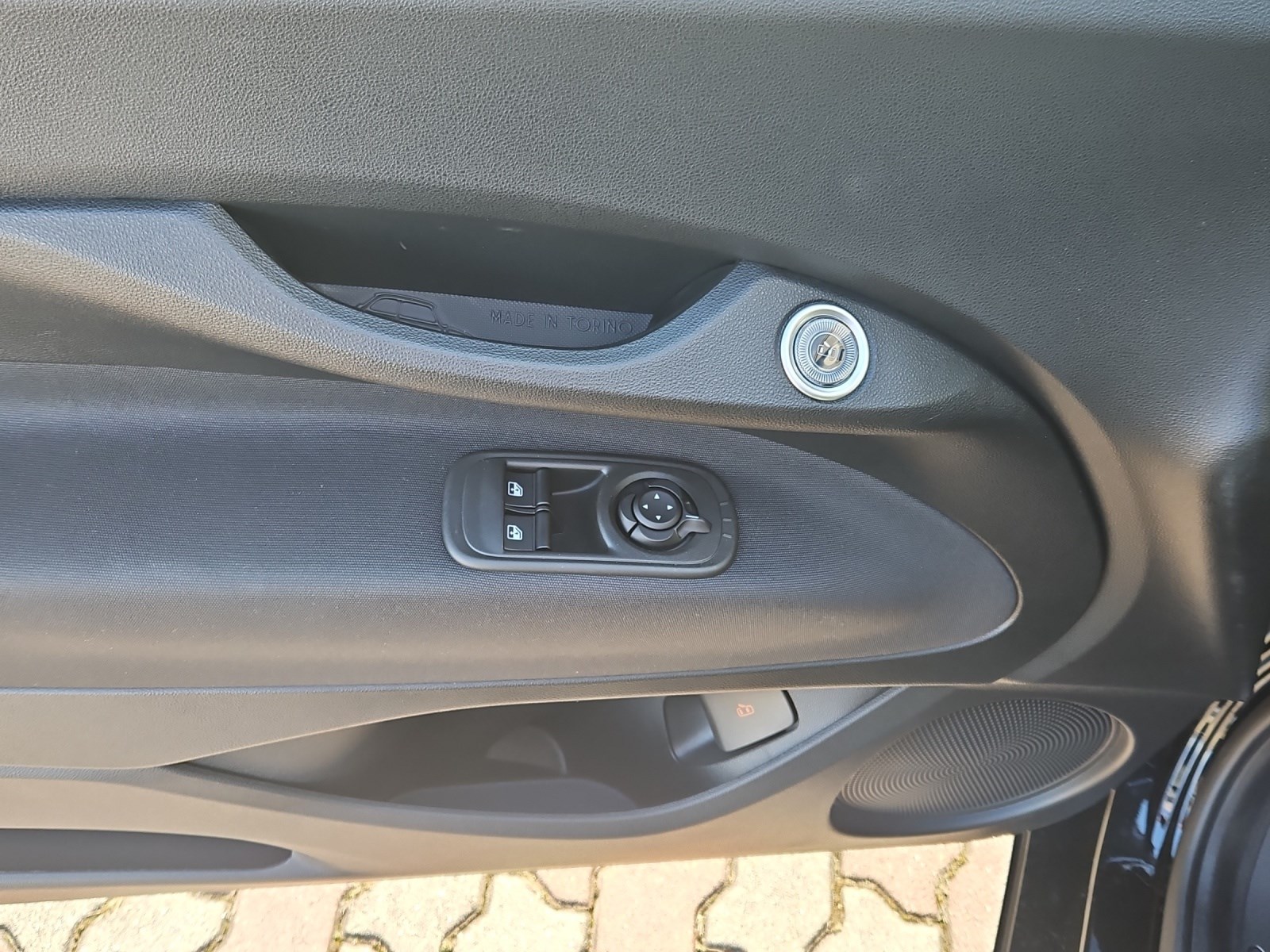 FIAT 500 electric 87 kW Cult Edition-image-13