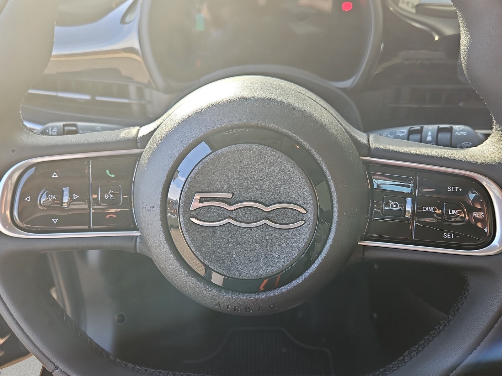 FIAT 500 electric 87 kW Cult Edition-image-11