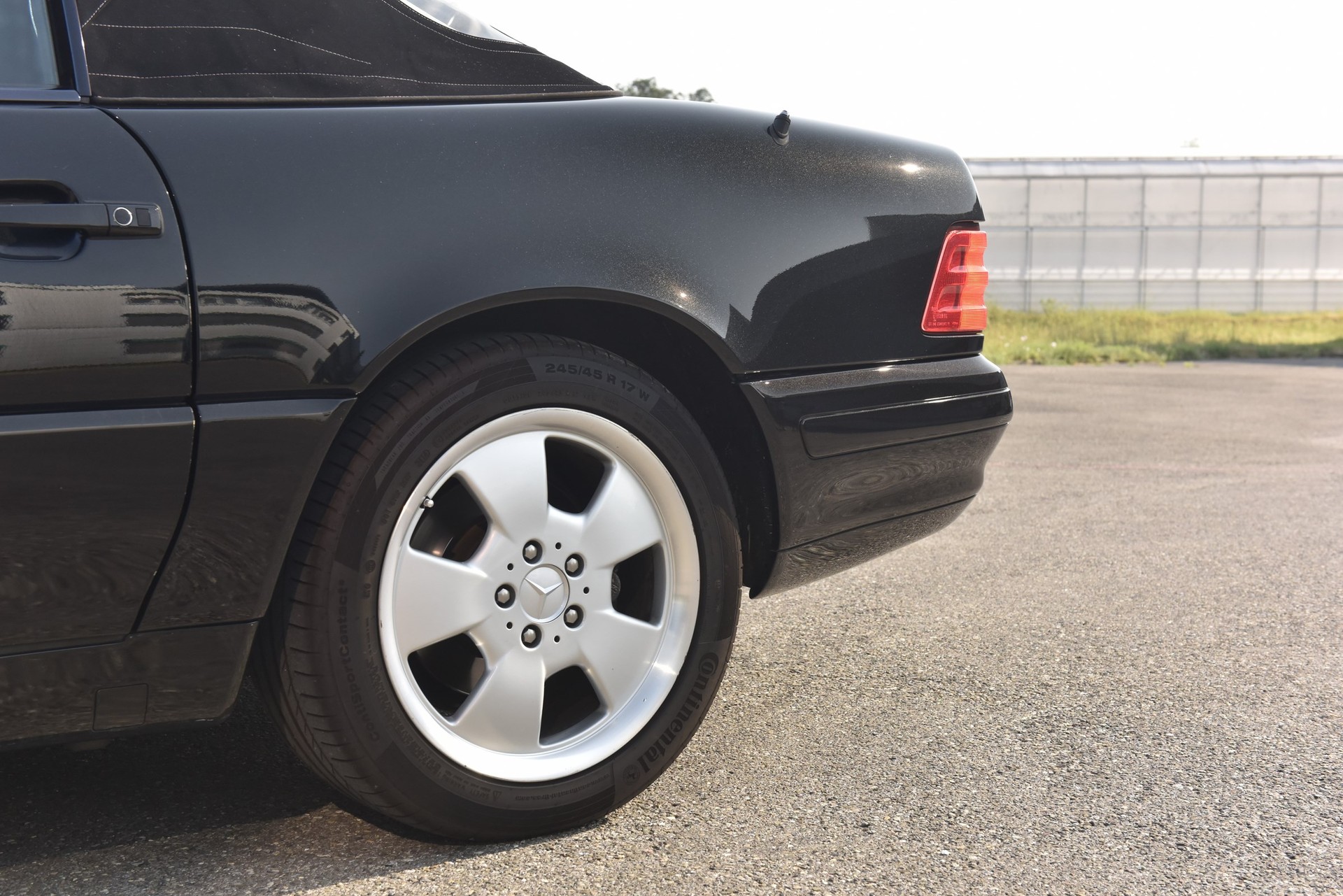 MERCEDES-BENZ SL 500-image-1