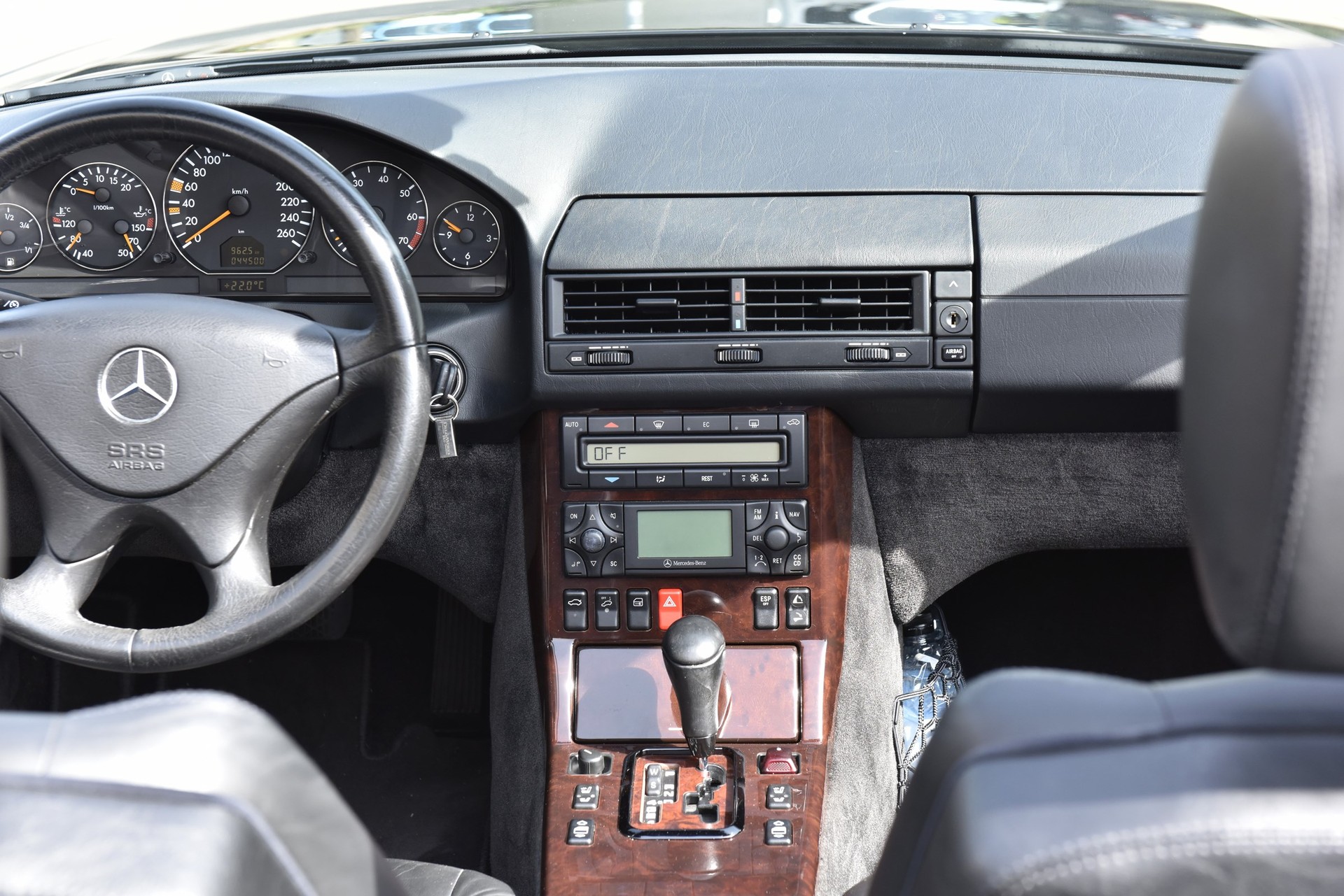 MERCEDES-BENZ SL 500-image-9