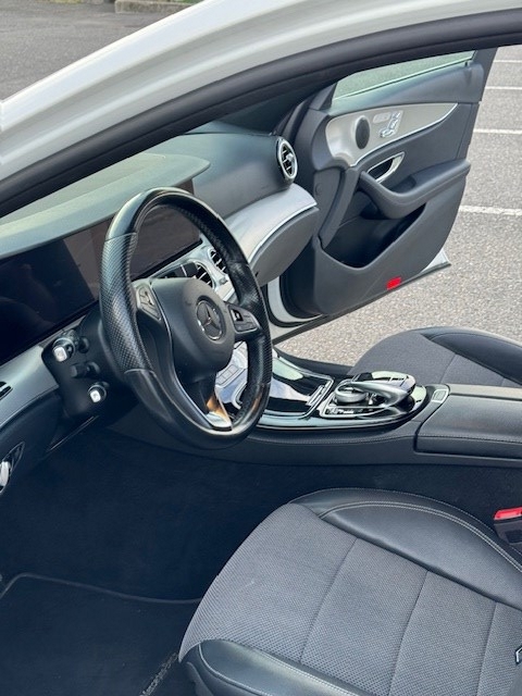 MERCEDES-BENZ E 200 Avantgarde 9G-Tronic-image-13