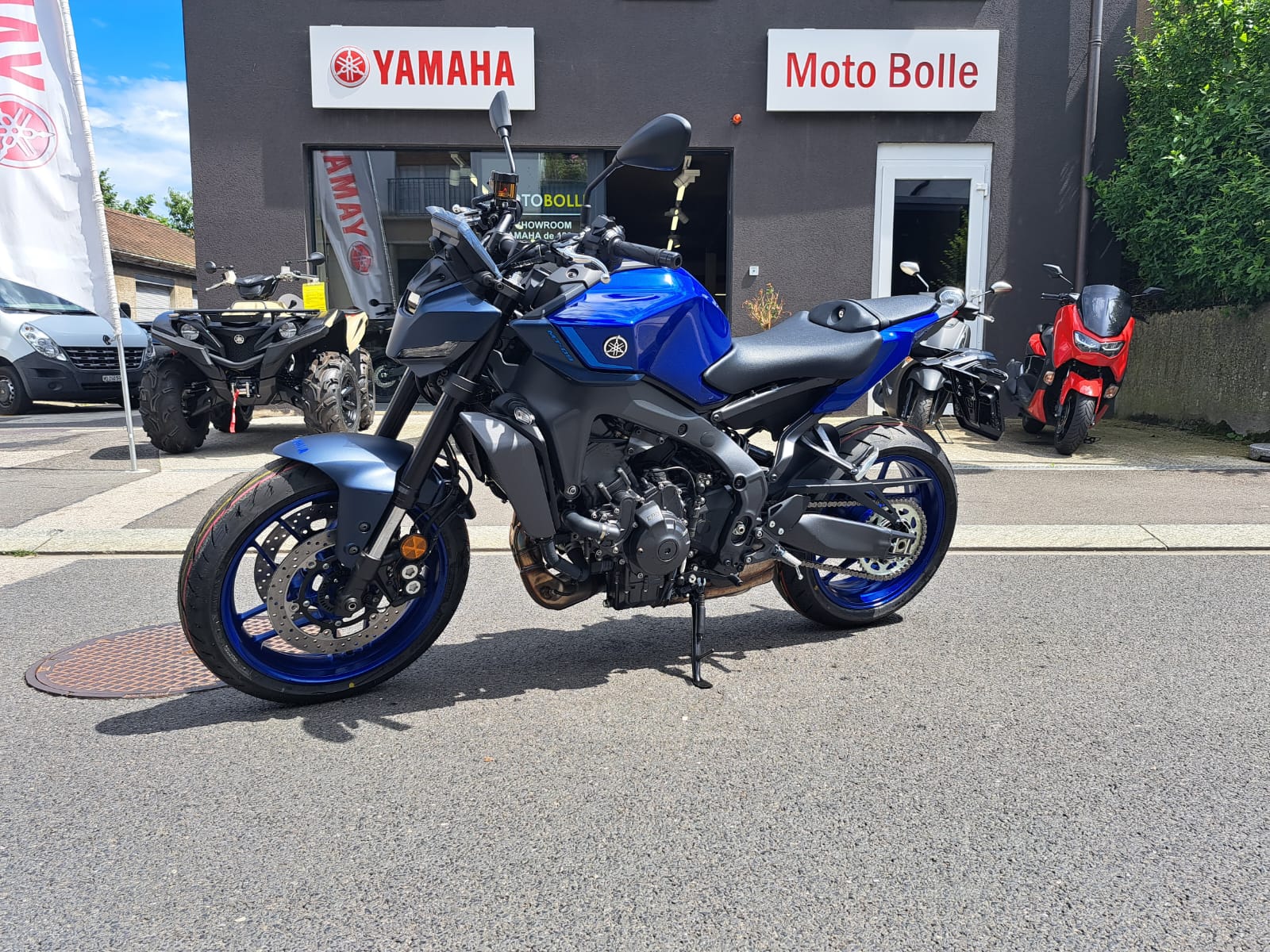 YAMAHA MT-09-image-3