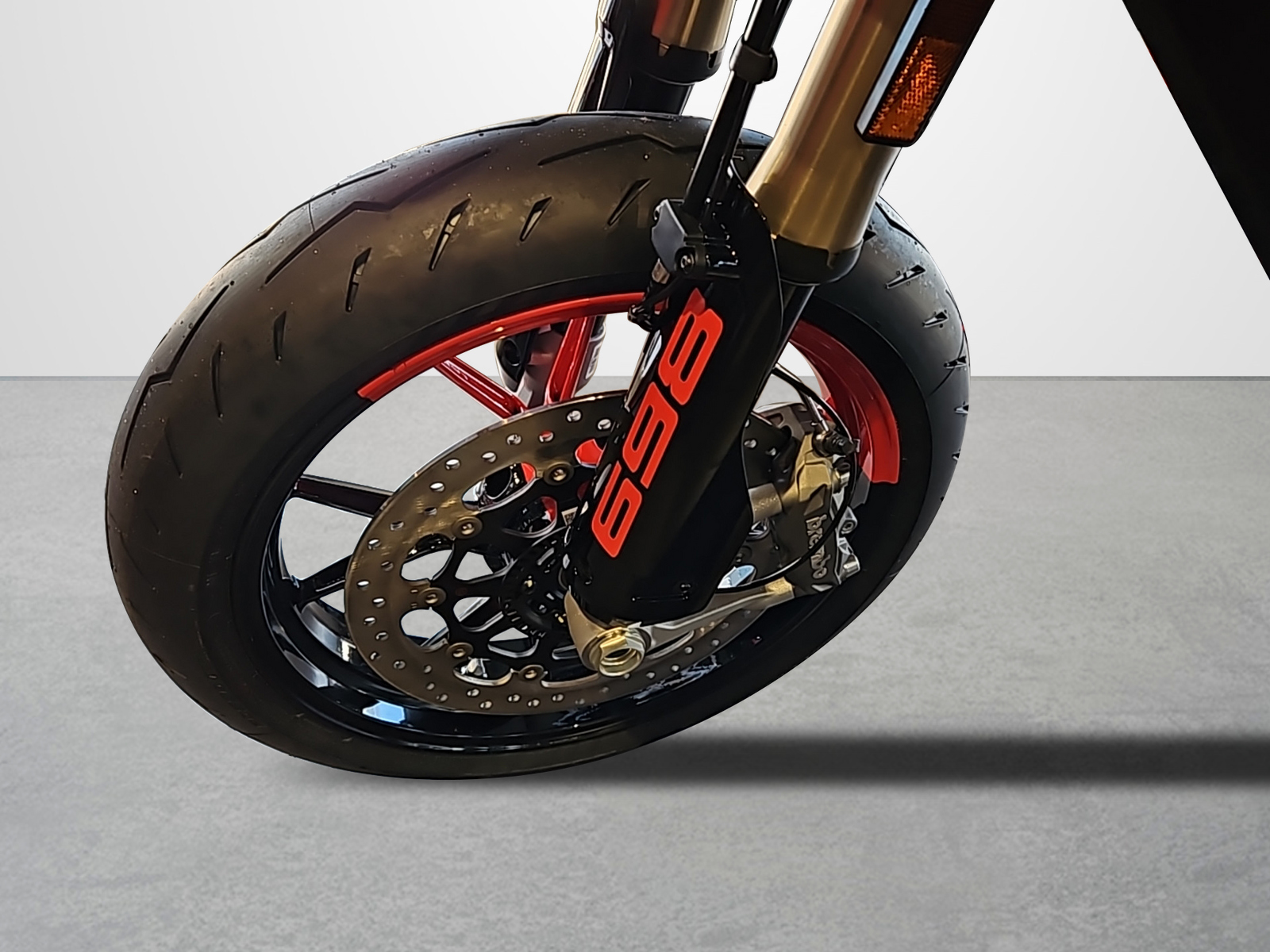 DUCATI Hypermotard 698 Mono RVE-image-1