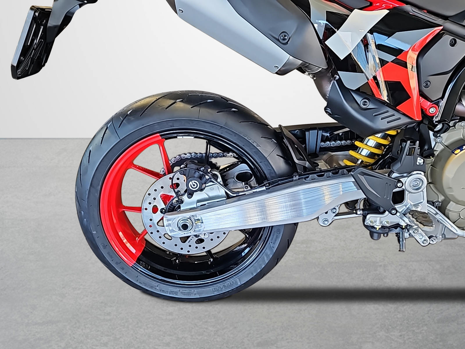DUCATI Hypermotard 698 Mono RVE-image-3
