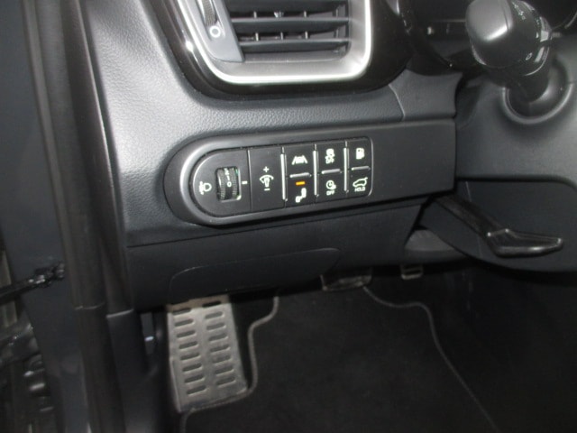 KIA Ceed Sportswagon 1.6 GDi Plug-in Hybrid Style DCT-image-12