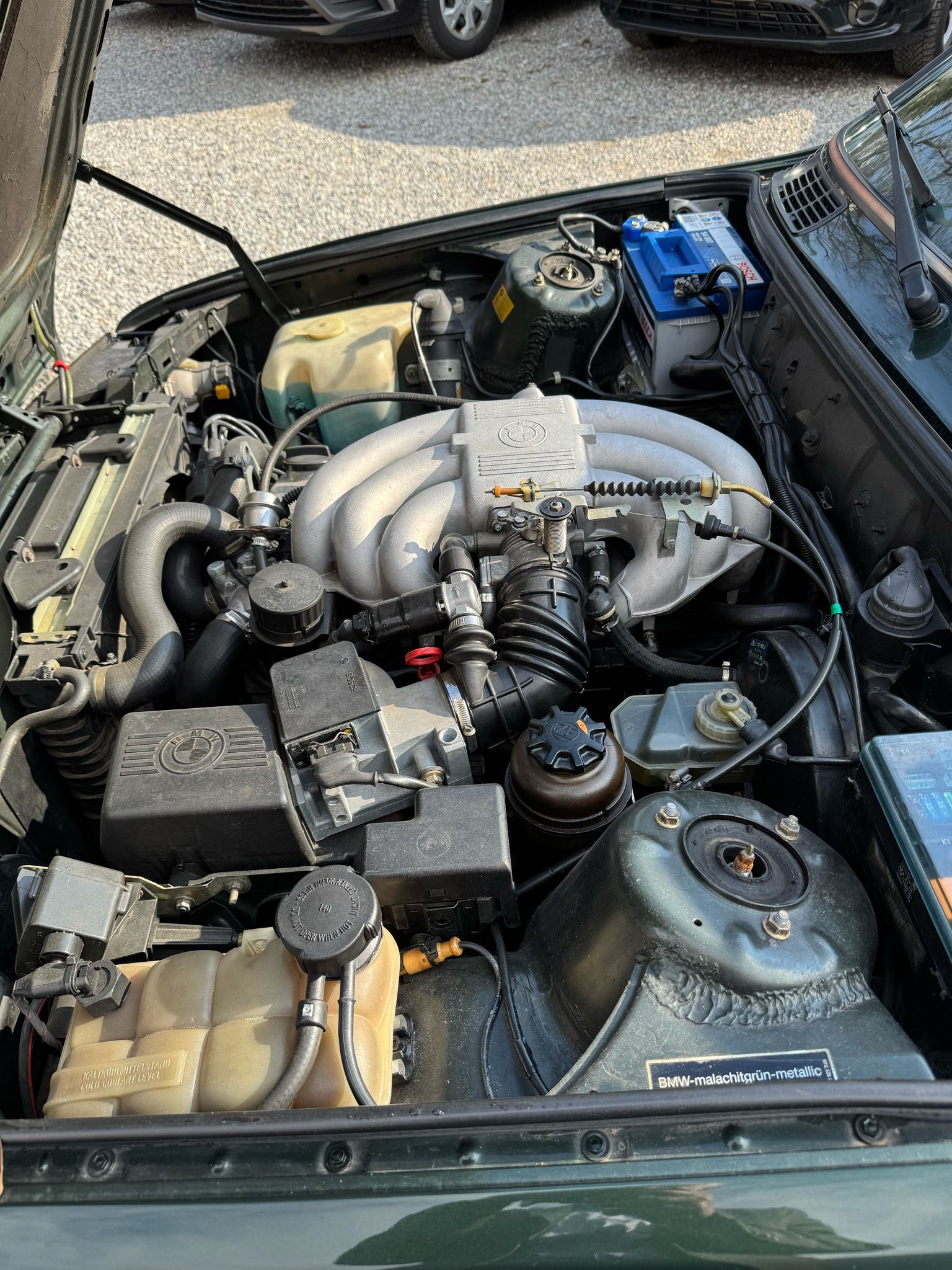 BMW 325i Cabrio-image-25
