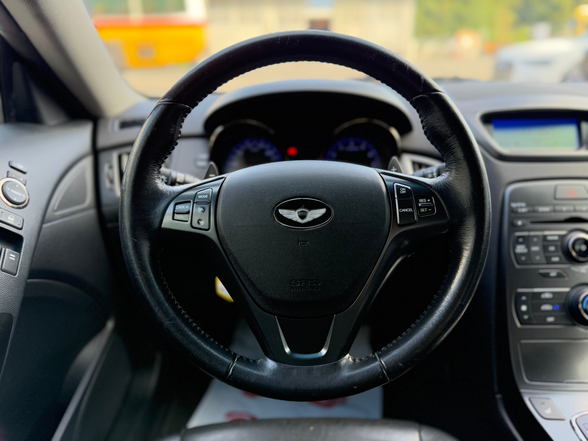 HYUNDAI Genesis 3.8 V6 Automatic-image-15