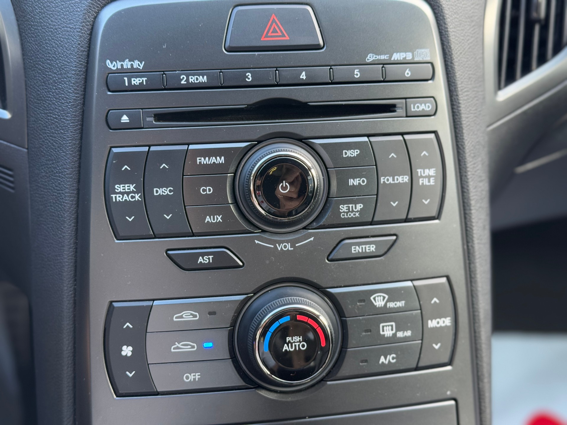 HYUNDAI Genesis 3.8 V6 Automatic-image-19