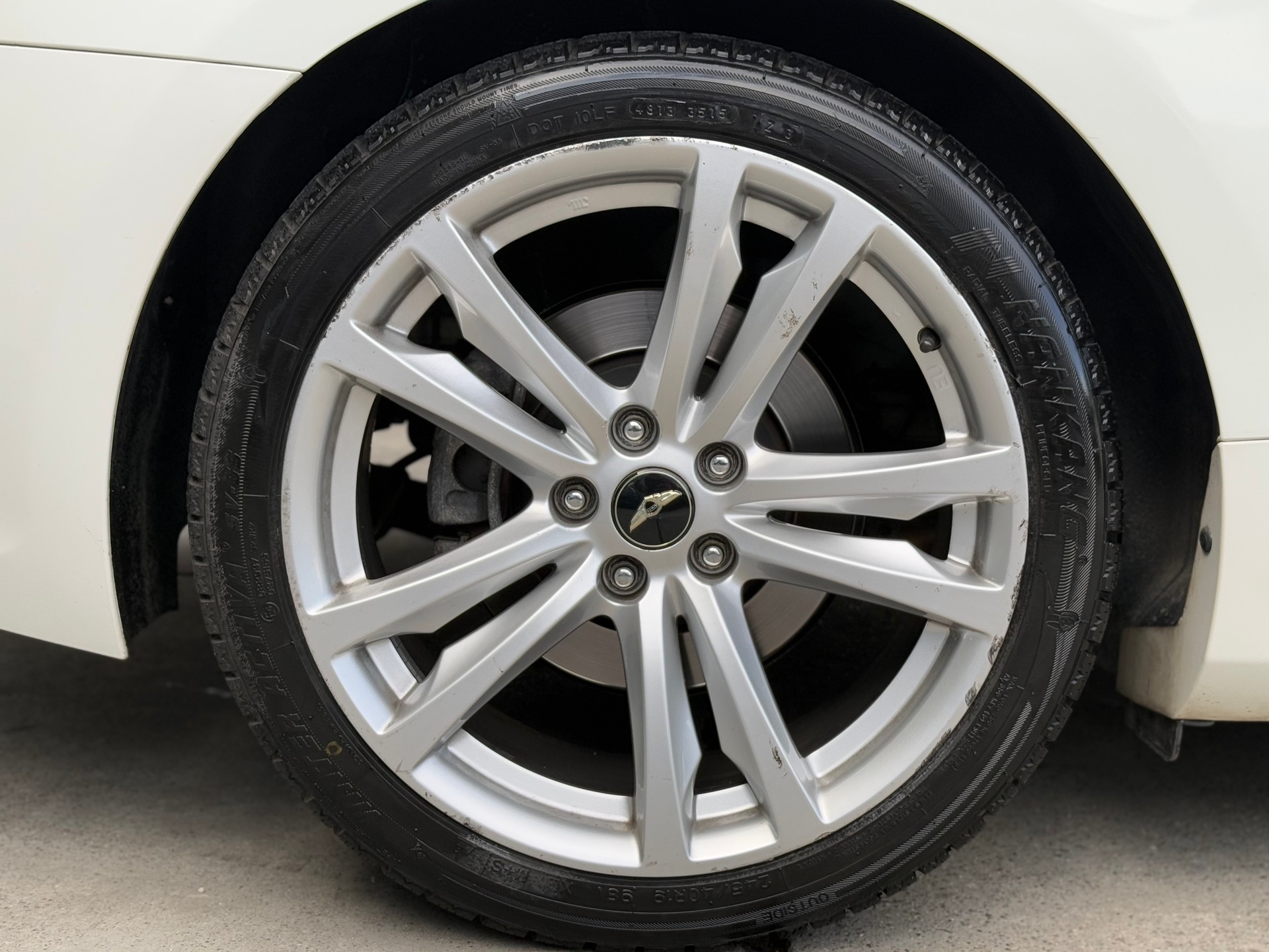 HYUNDAI Genesis 3.8 V6 Automatic-image-24