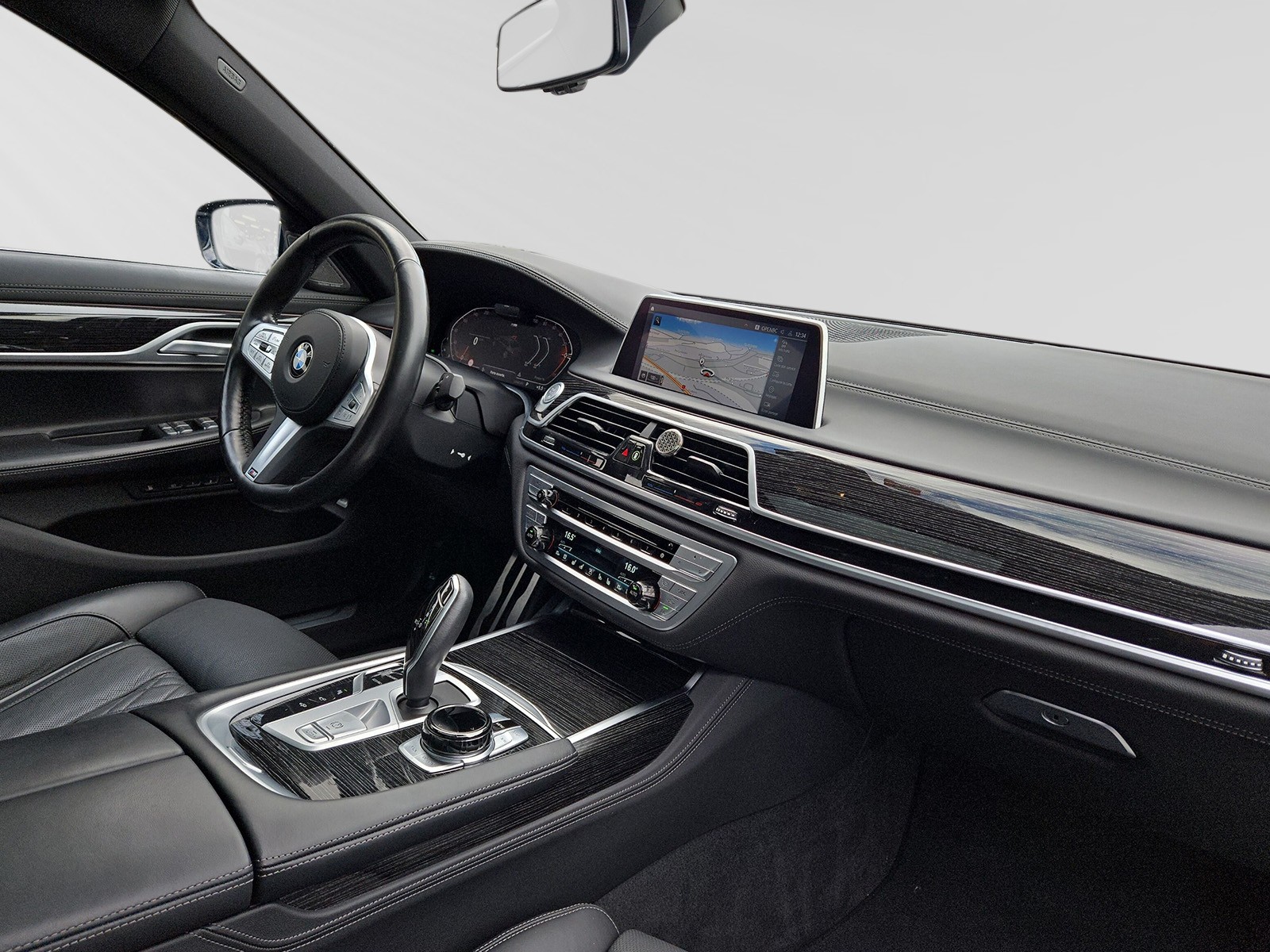BMW 730d xDrive 48V M Sport Steptronic-image-4