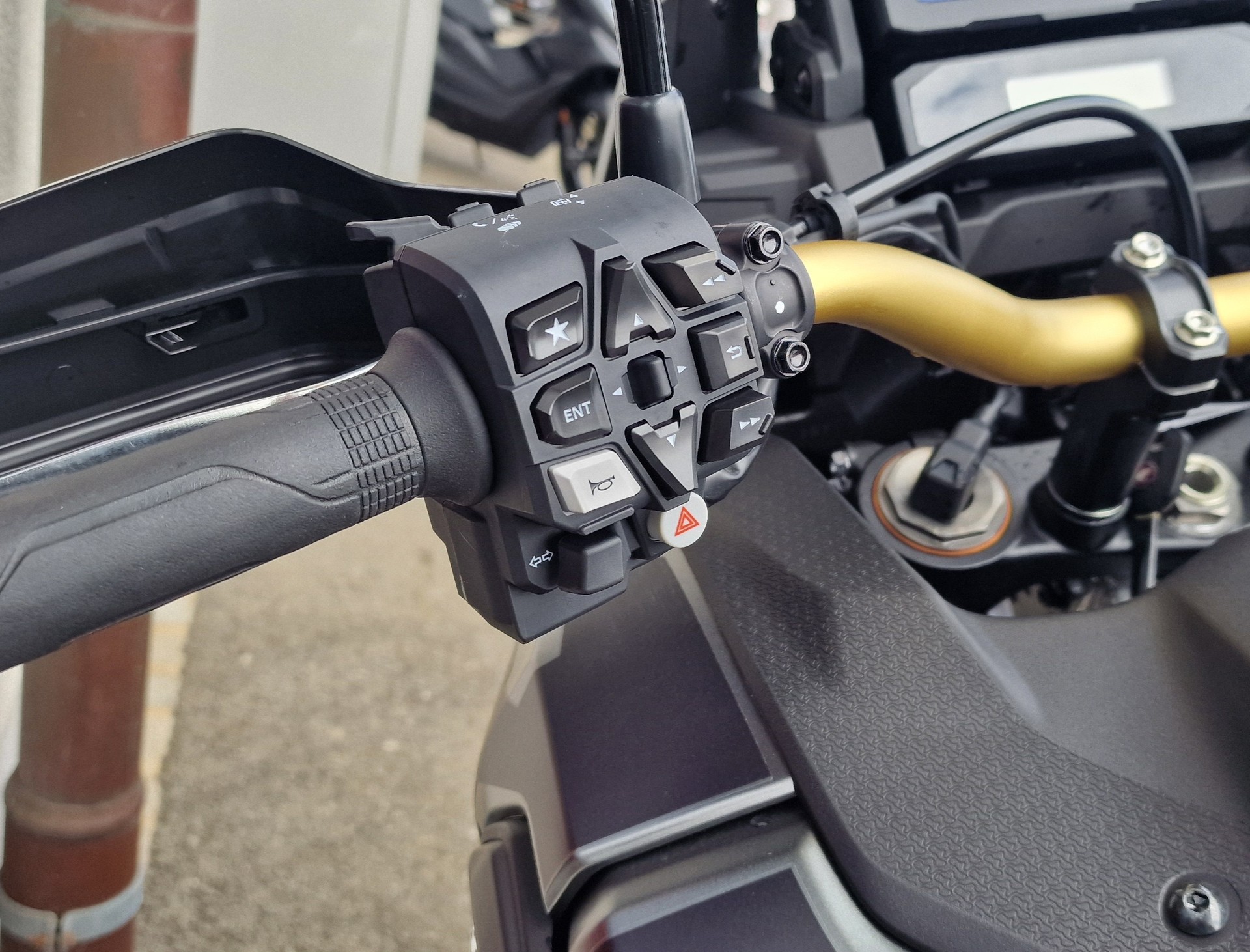HONDA CRF 1100L Africa Twin Adventure Sports Electronic Suspension 2026 manuell-image-4