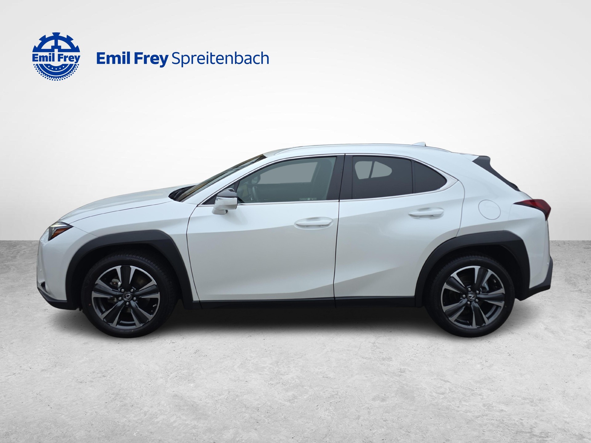 LEXUS UX 250h Comfort-showroom-element-1