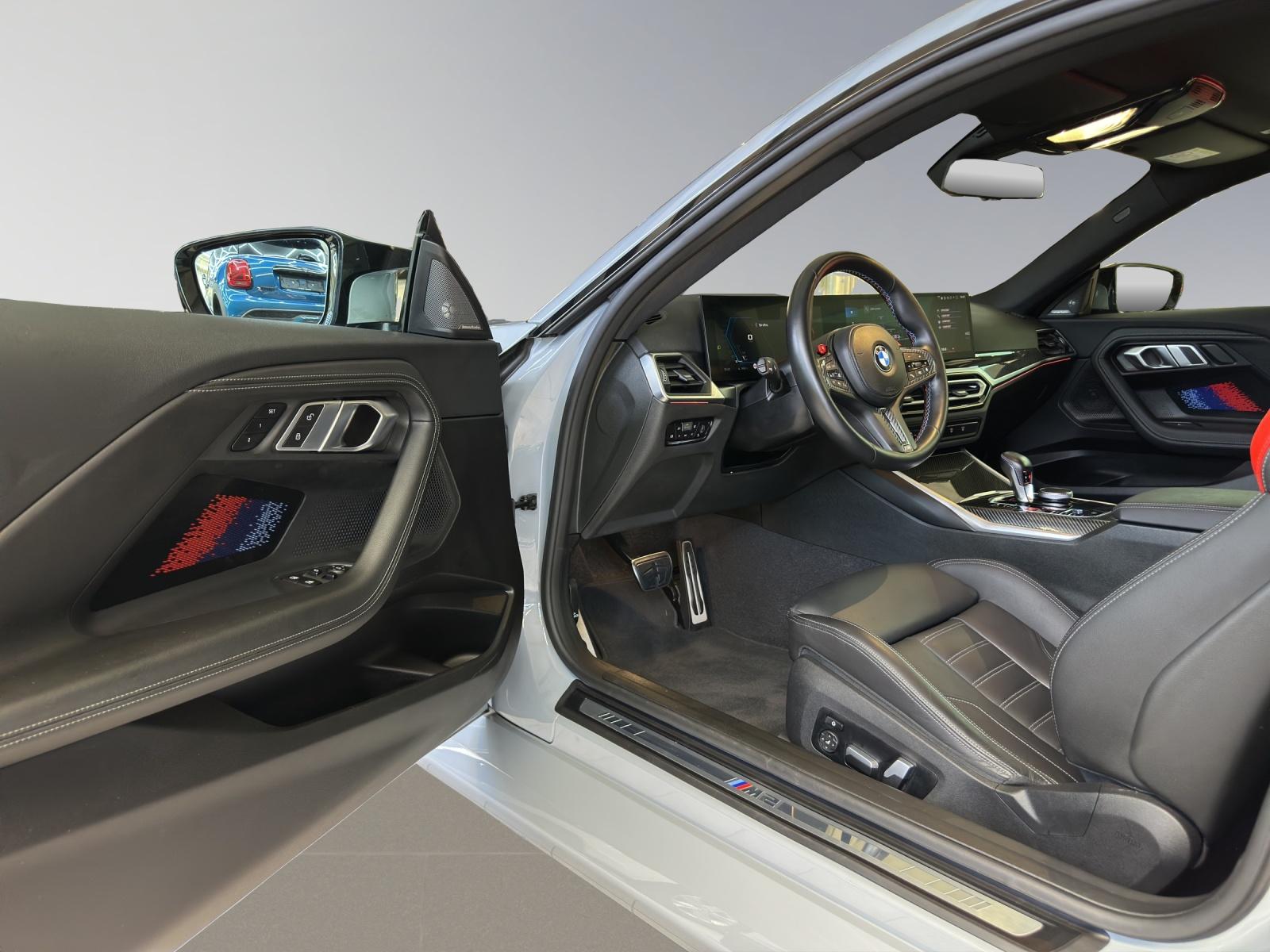 BMW M2 Coupé-image-10