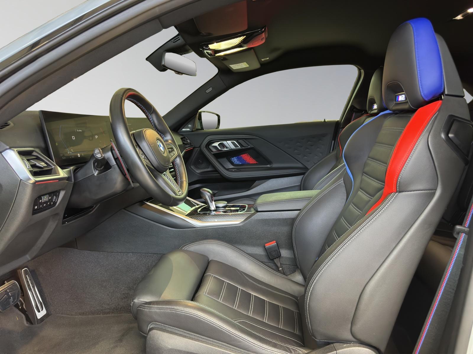 BMW M2 Coupé-image-11