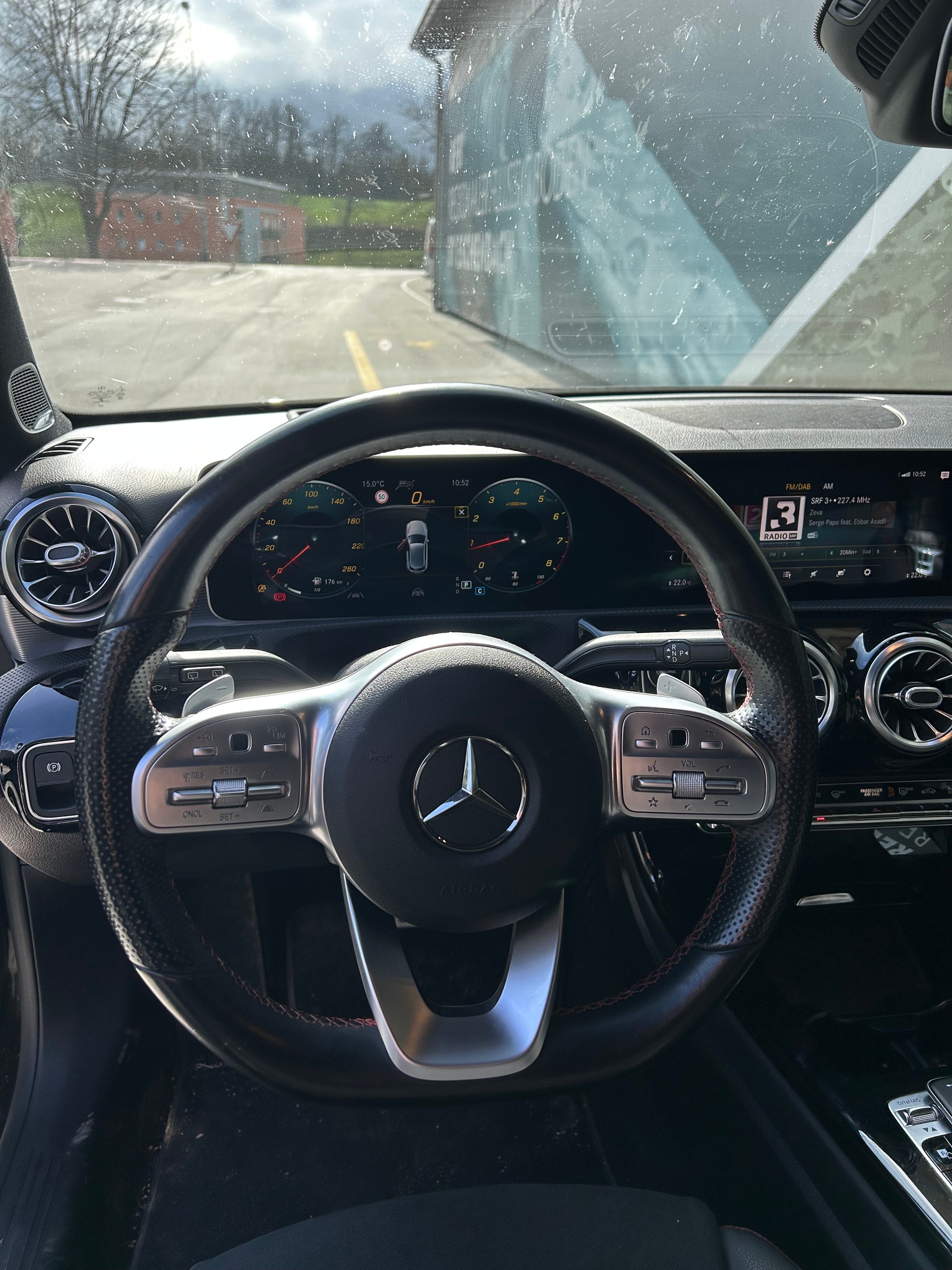 MERCEDES-BENZ A 250 4Matic AMG Line 4Matic 7G-DCT-image-8