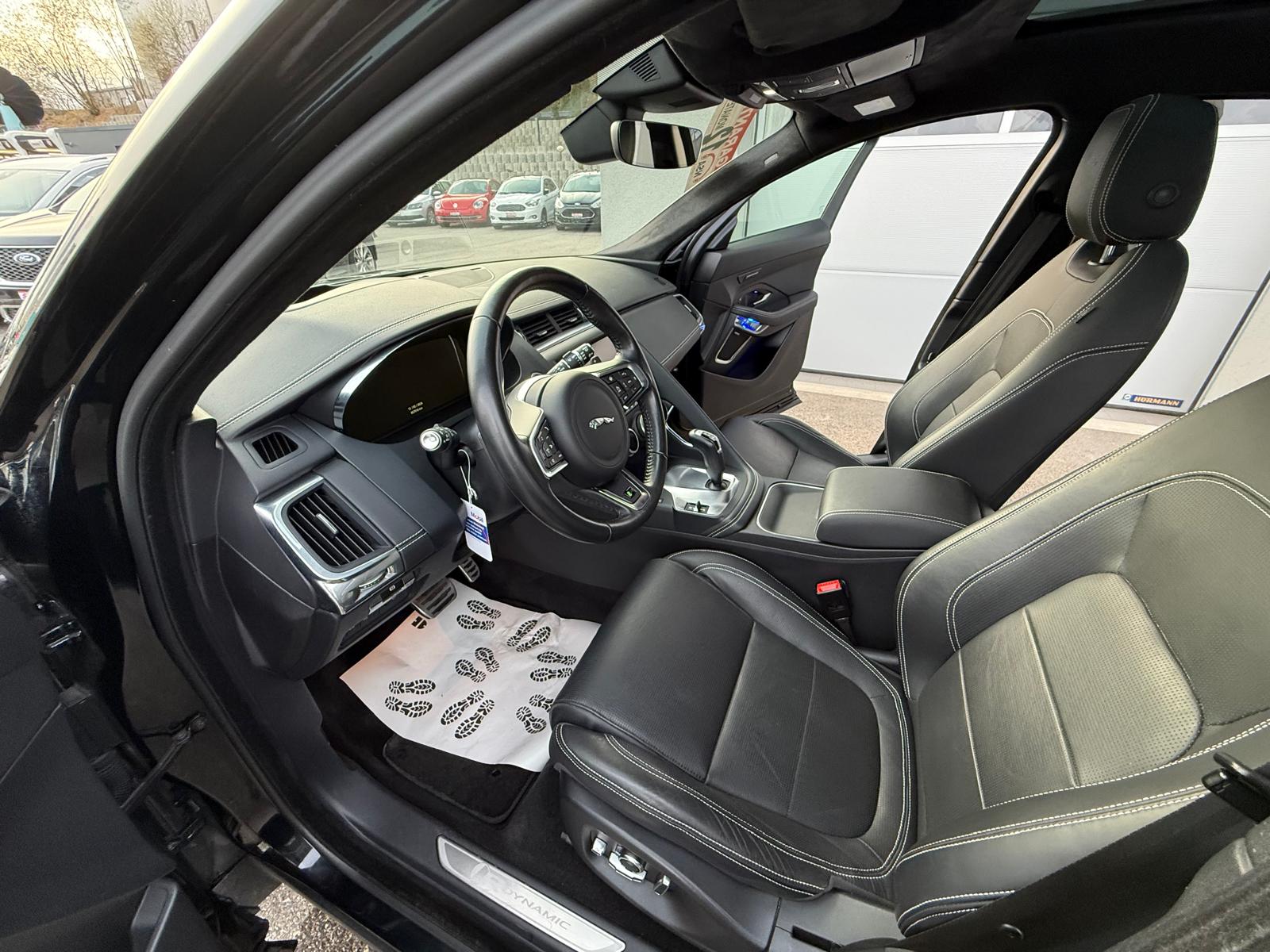 JAGUAR E-Pace 2.0 P300 R-Dynamic HSE AWD Automatik-image-6