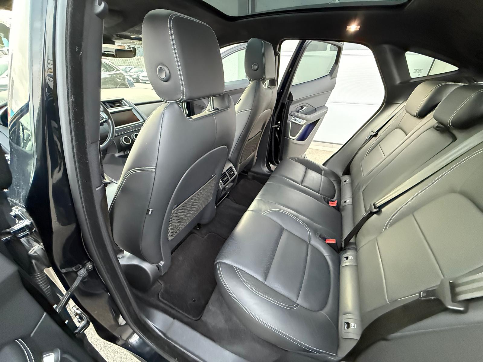 JAGUAR E-Pace 2.0 P300 R-Dynamic HSE AWD Automatik-image-9