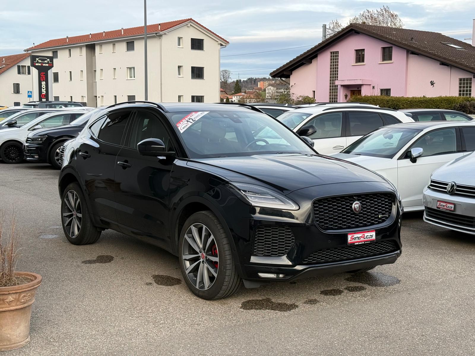 JAGUAR E-Pace 2.0 P300 R-Dynamic HSE AWD Automatik