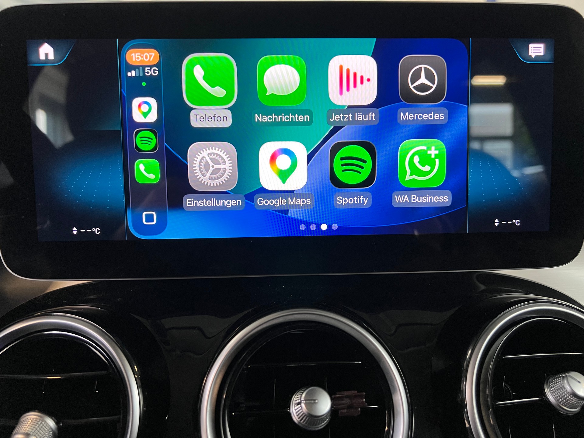 MERCEDES-BENZ GLC 300 e Off-Road 4Matic 9G-Tronic-image-7