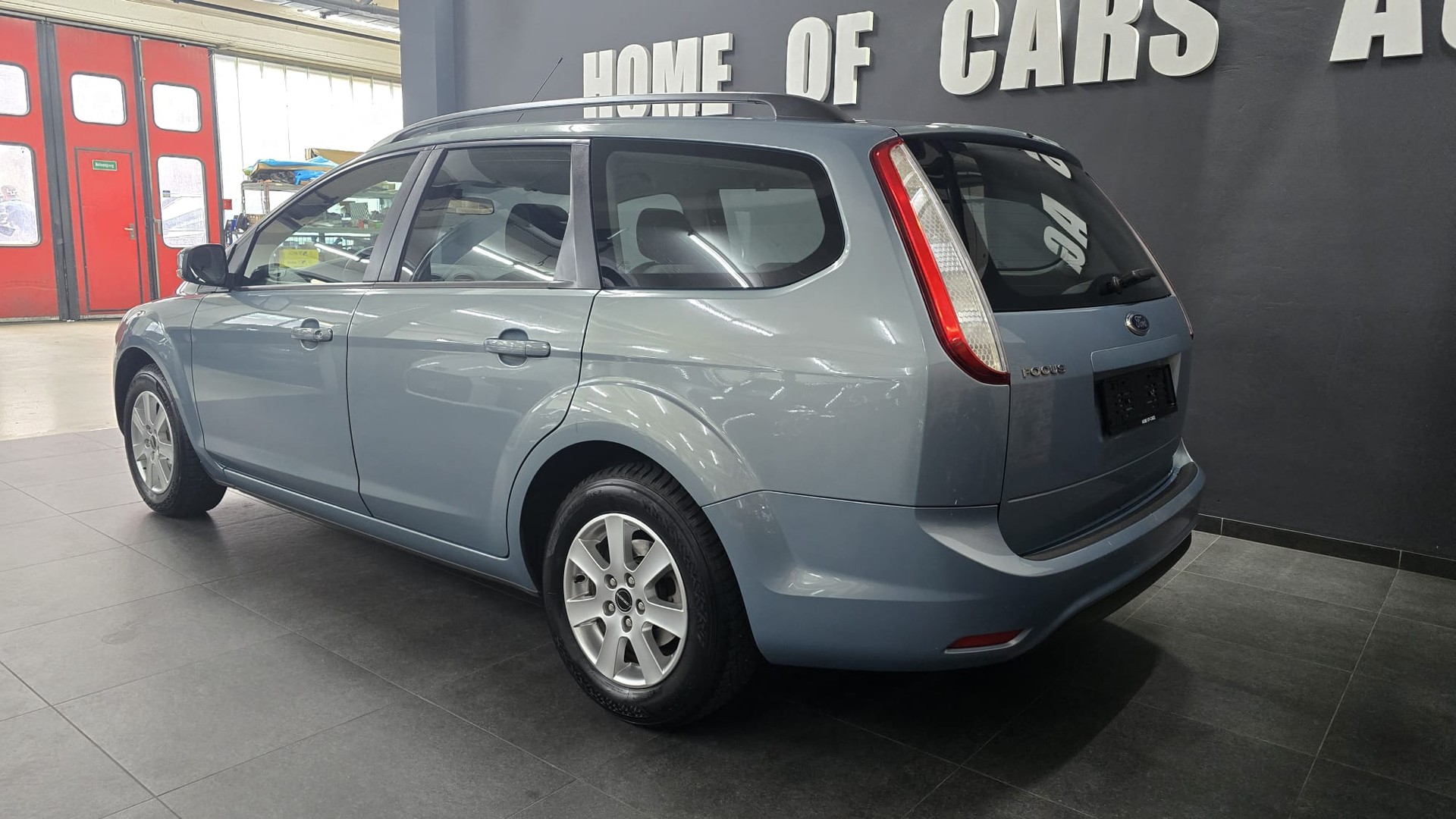 FORD Focus 1.6i VCT Carving-image-4