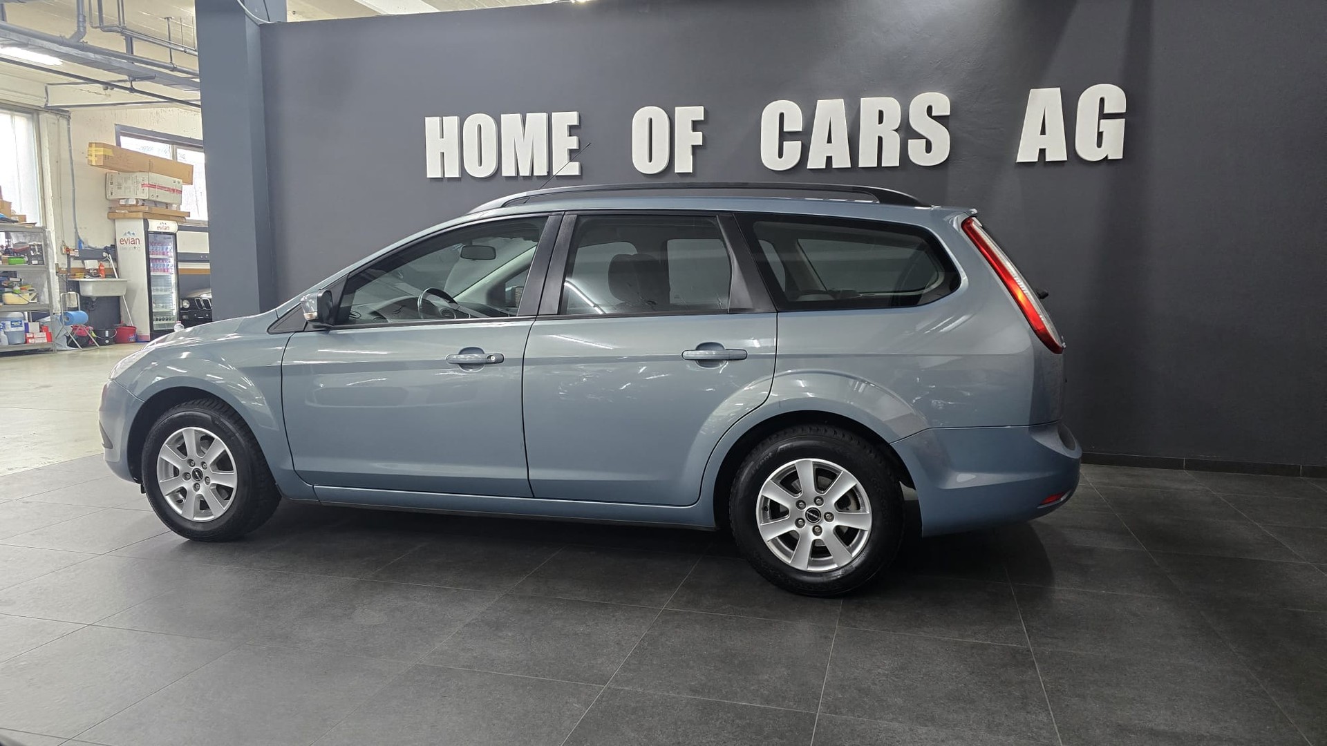 FORD Focus 1.6i VCT Carving-showroom-element-3
