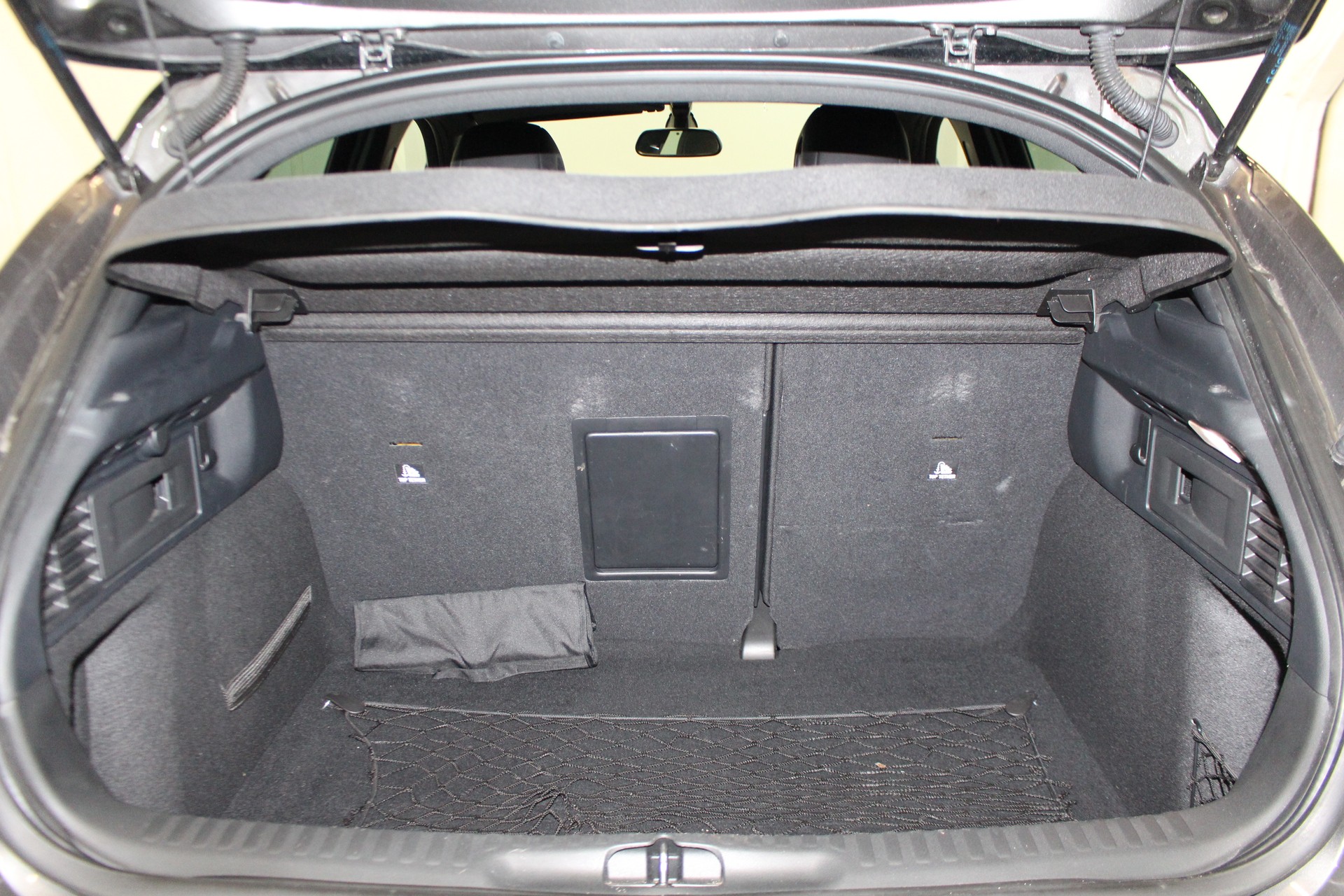 DS AUTOMOBILES DS4 2.0 BlueHDi 180 Performance L.-image-8