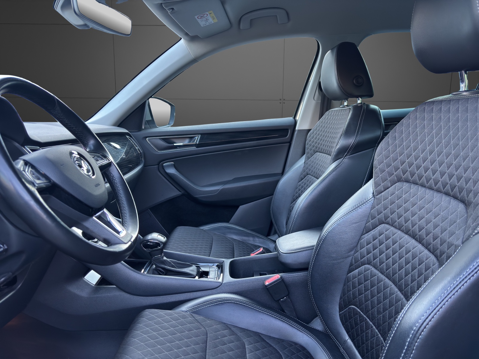 SKODA Kodiaq 2.0 TDI CR Style 4x4 DSG-showroom-element-2