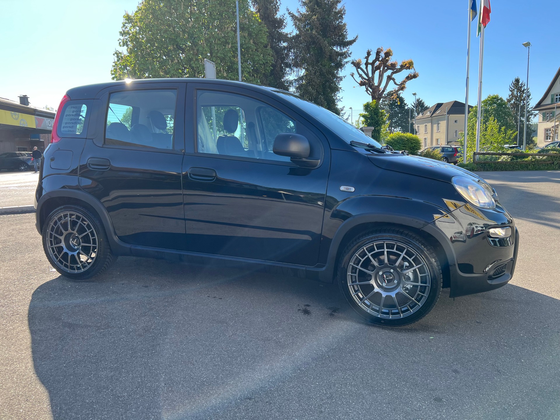 FIAT Panda 1.0 MHEV Cross Spezial-image-6