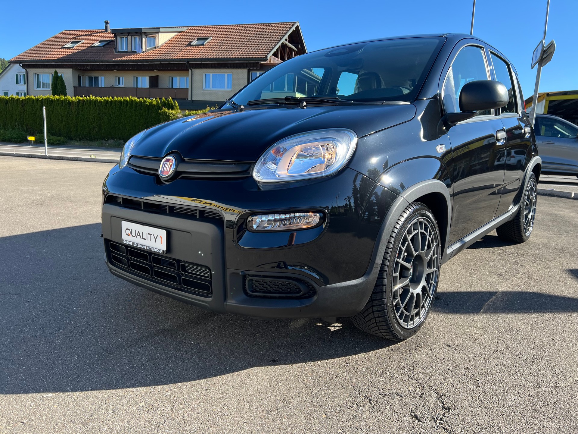 FIAT Panda 1.0 MHEV Cross Spezial-showroom-element-1