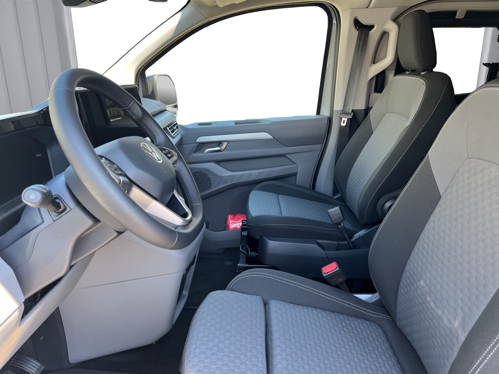 VW Caravelle 2.0 TDI Edition Aut.8 4 Motion-image-9