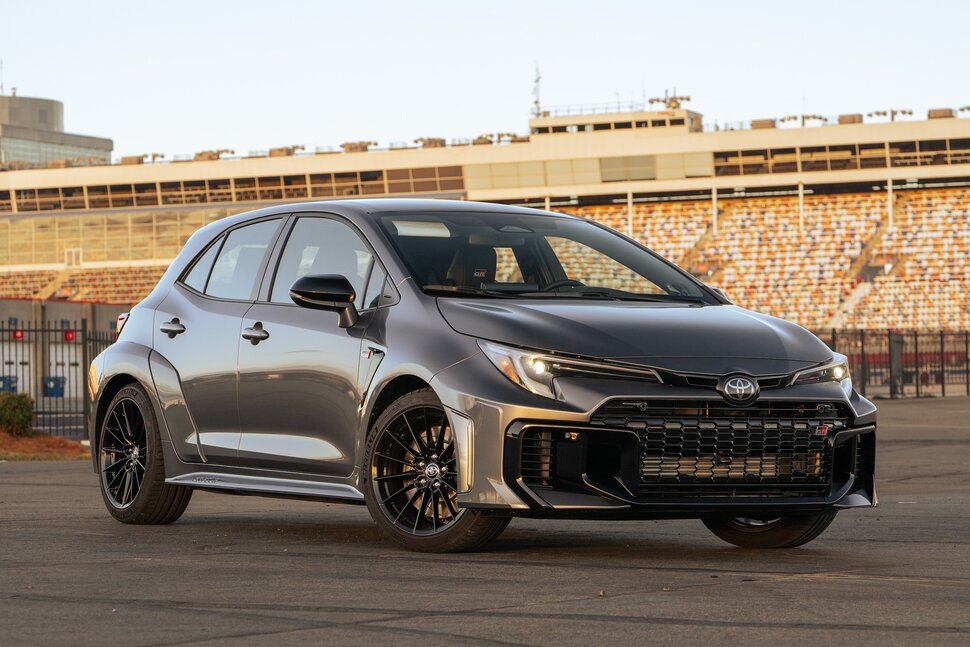 TOYOTA GR Corolla 1.6T AWD Premium Edition