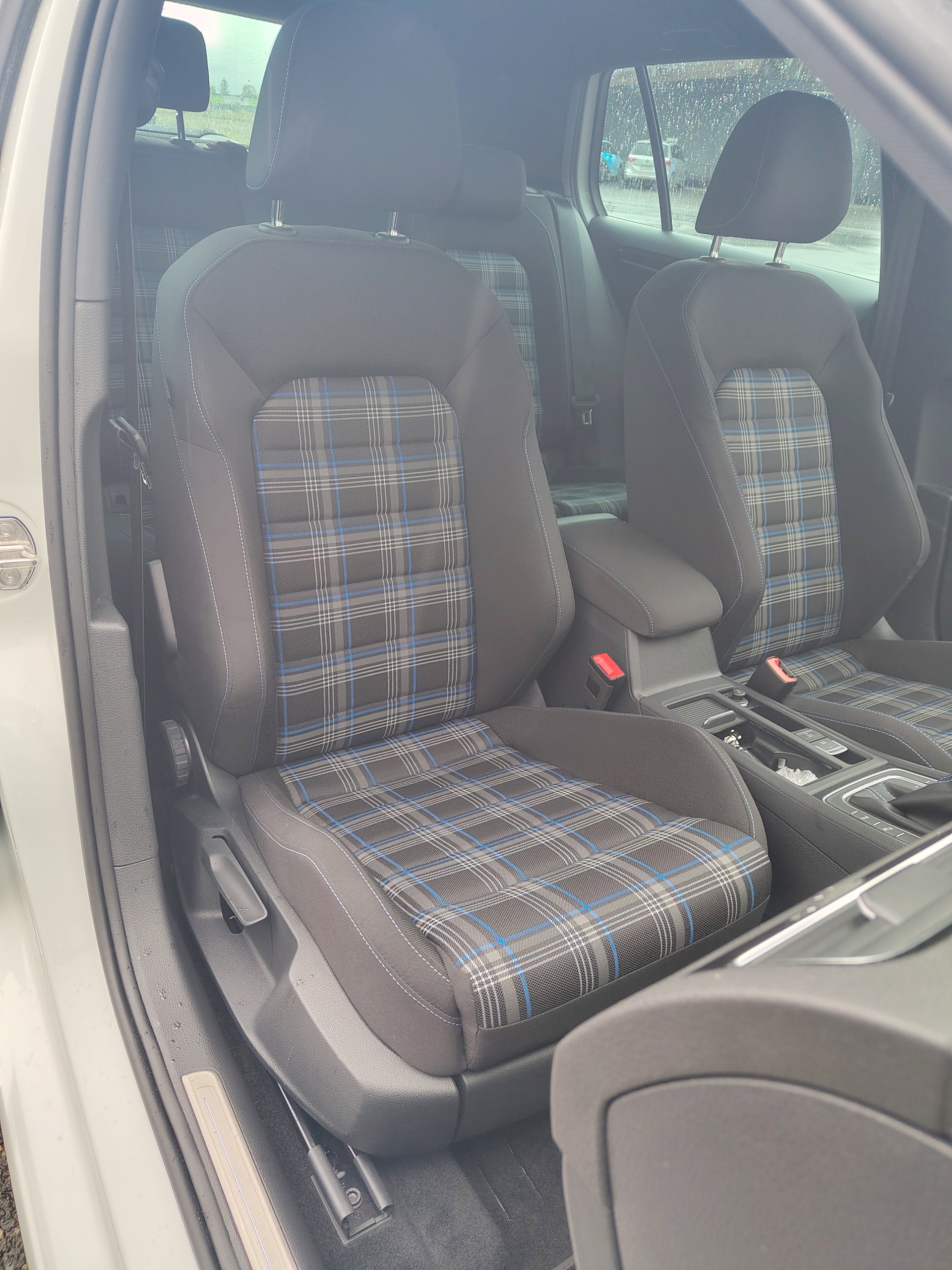 VW Golf 1.4 TSI GTE DSG-image-7