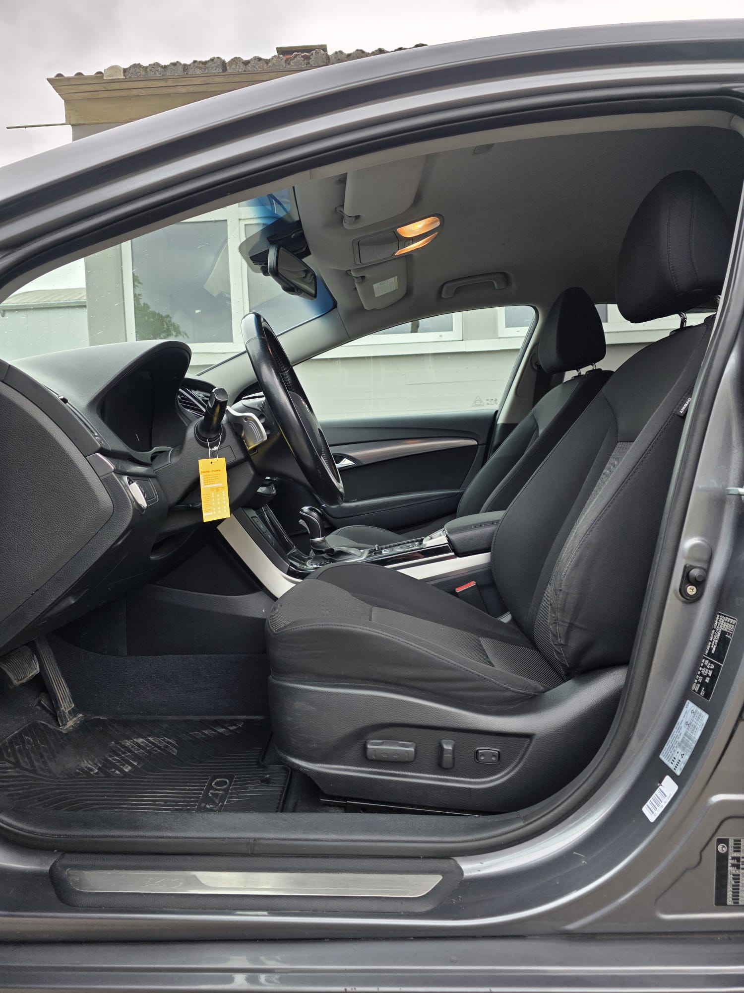 HYUNDAI i40 Wagon 2.0 GDi Premium Automatic-image-7