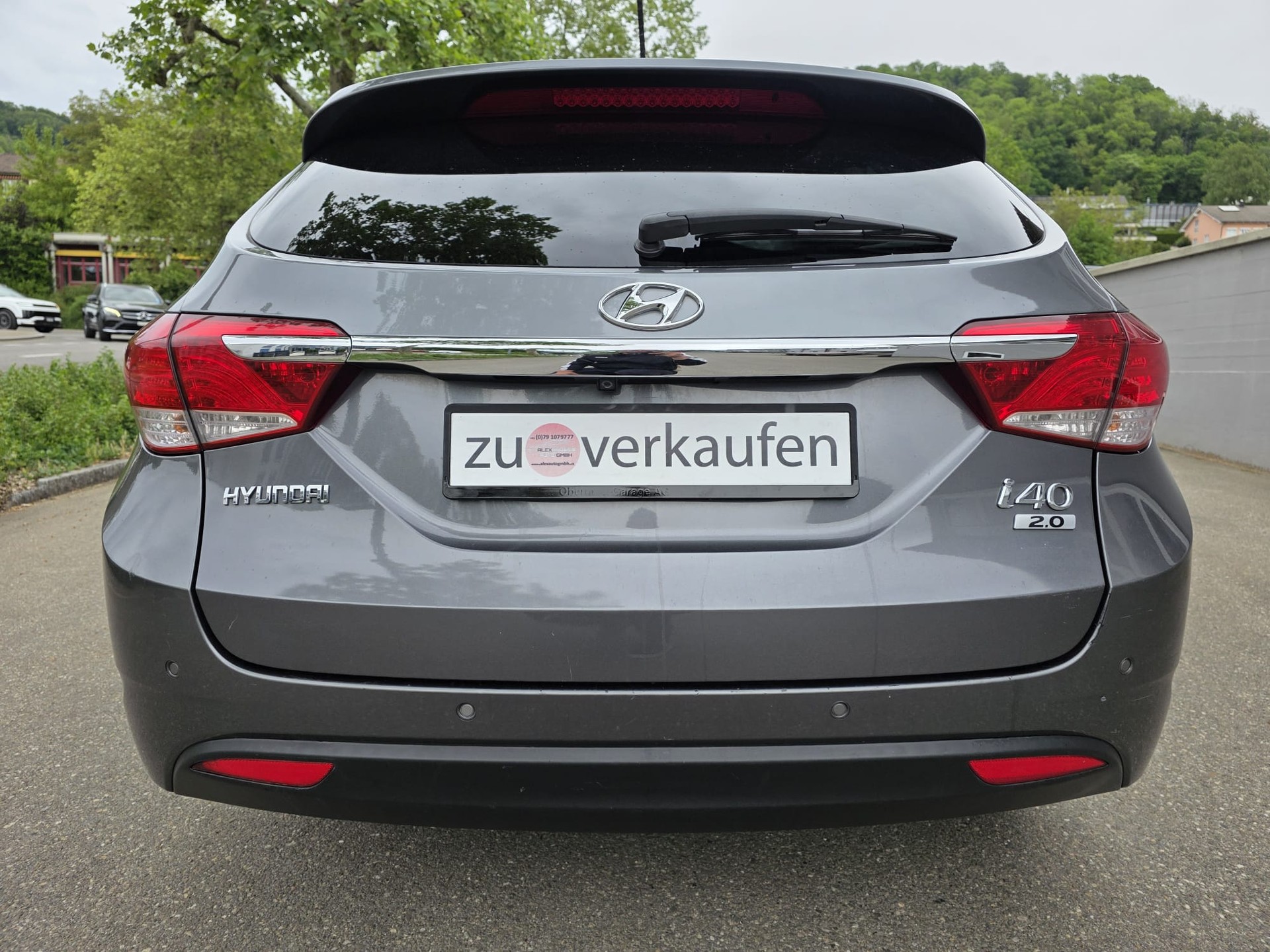HYUNDAI i40 Wagon 2.0 GDi Premium Automatic-image-4