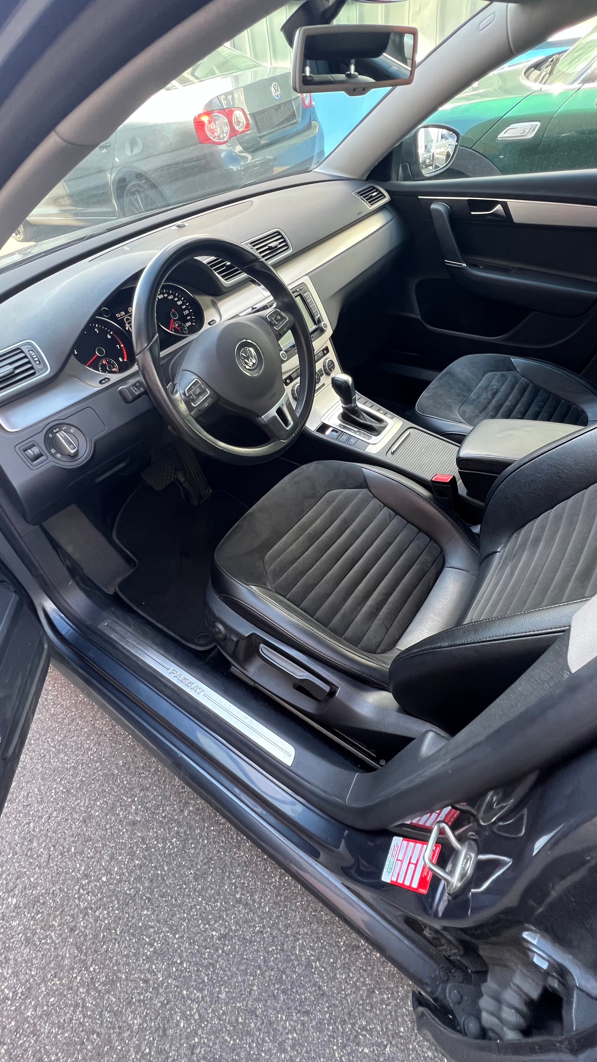 VW Passat Variant 1.4 TSI BMT Comfortline DSG-image-10