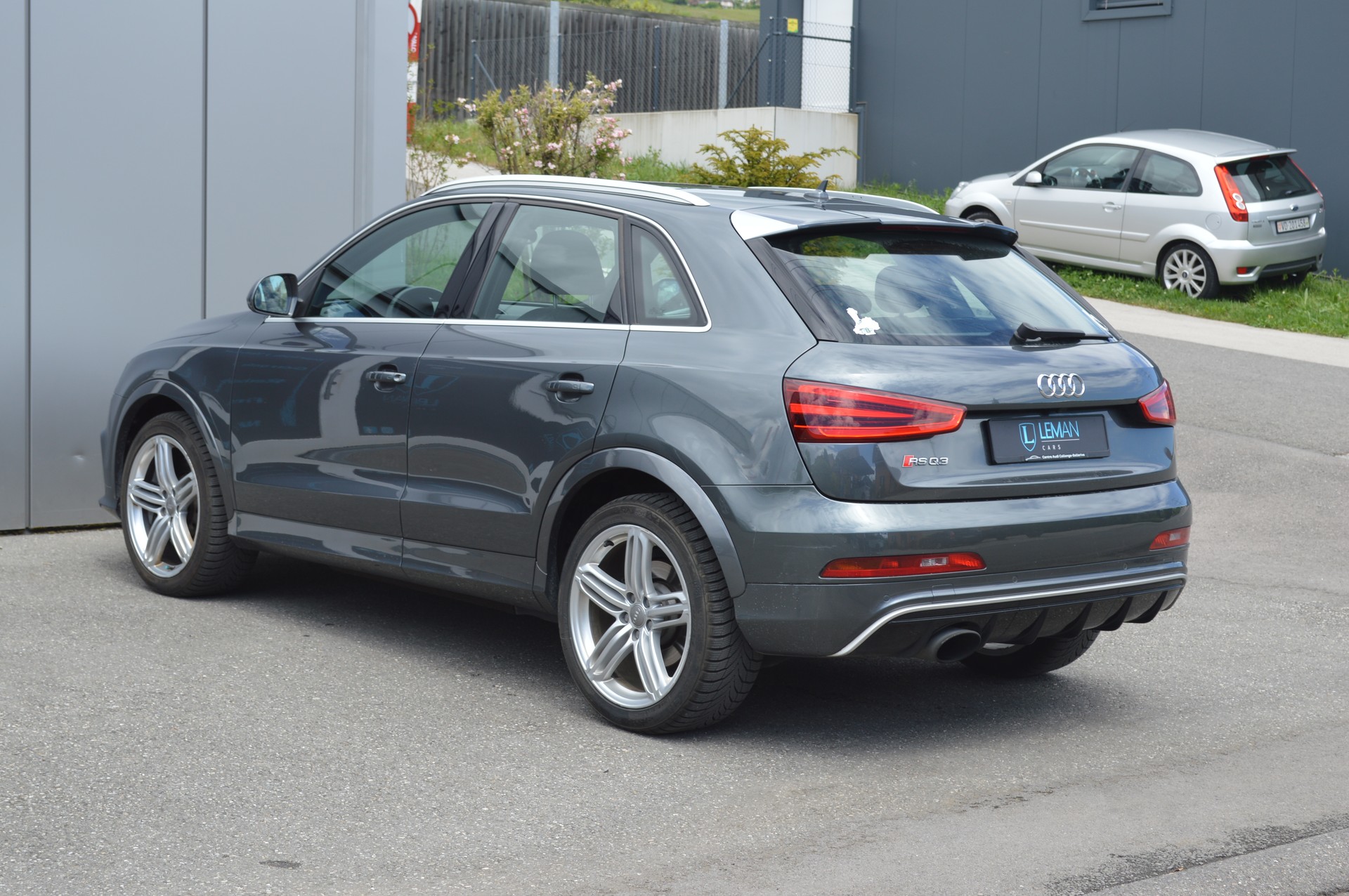 AUDI RS Q3 2.5 TFSI quattro S-tronic-image-6