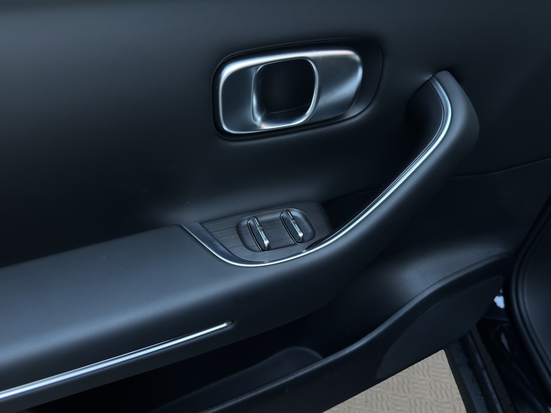 LEAPMOTOR C10 1.5 Hybrid EV-image-14