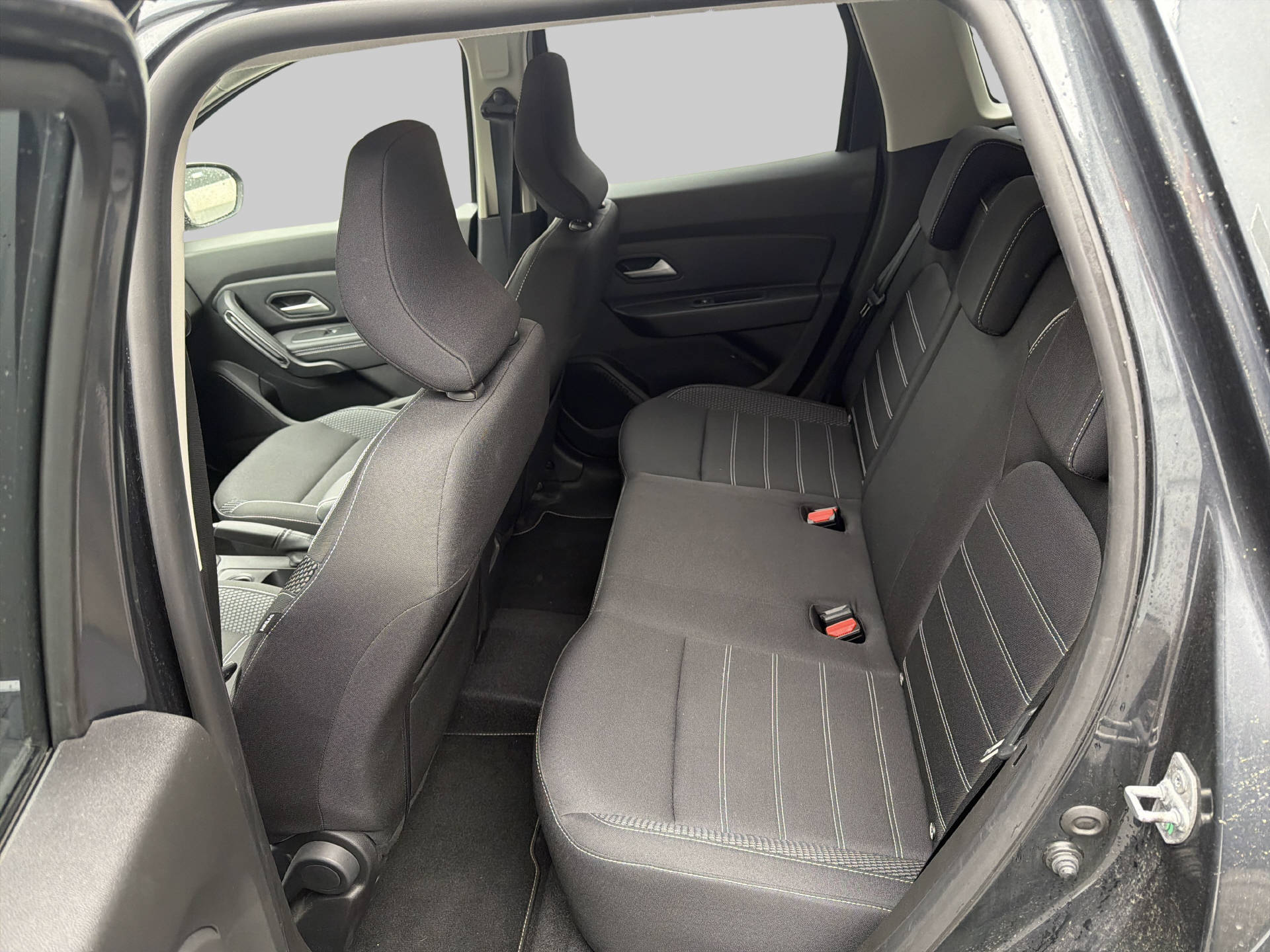 DACIA Duster 1.3 TCe 150 Journey EDC-image-8