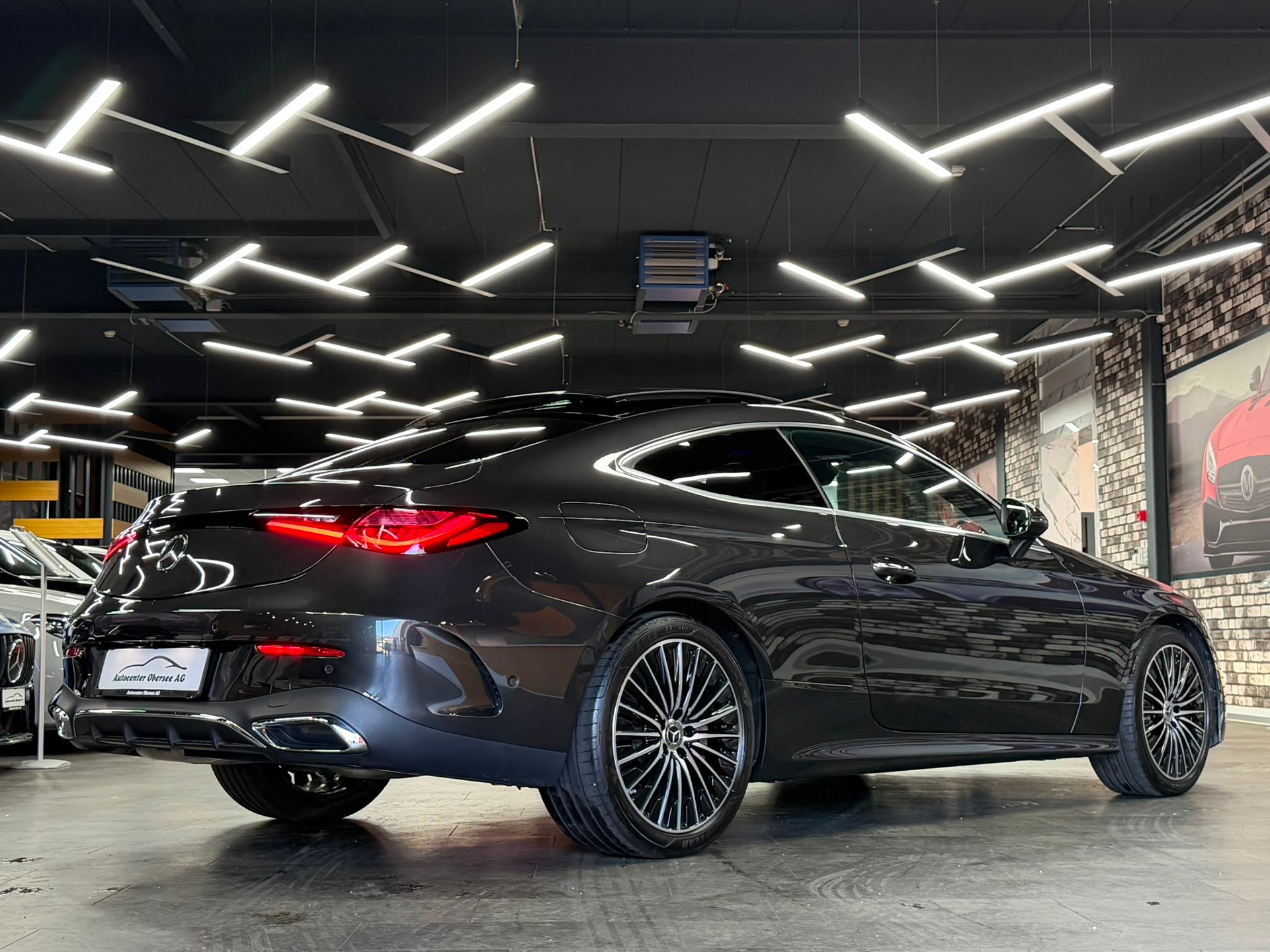 MERCEDES-BENZ CLE 180 Coupé 9G-Tronic-showroom-element-3