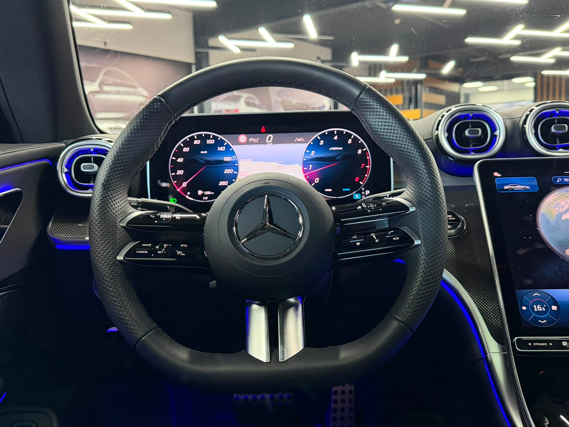 MERCEDES-BENZ CLE 180 Coupé 9G-Tronic-image-13