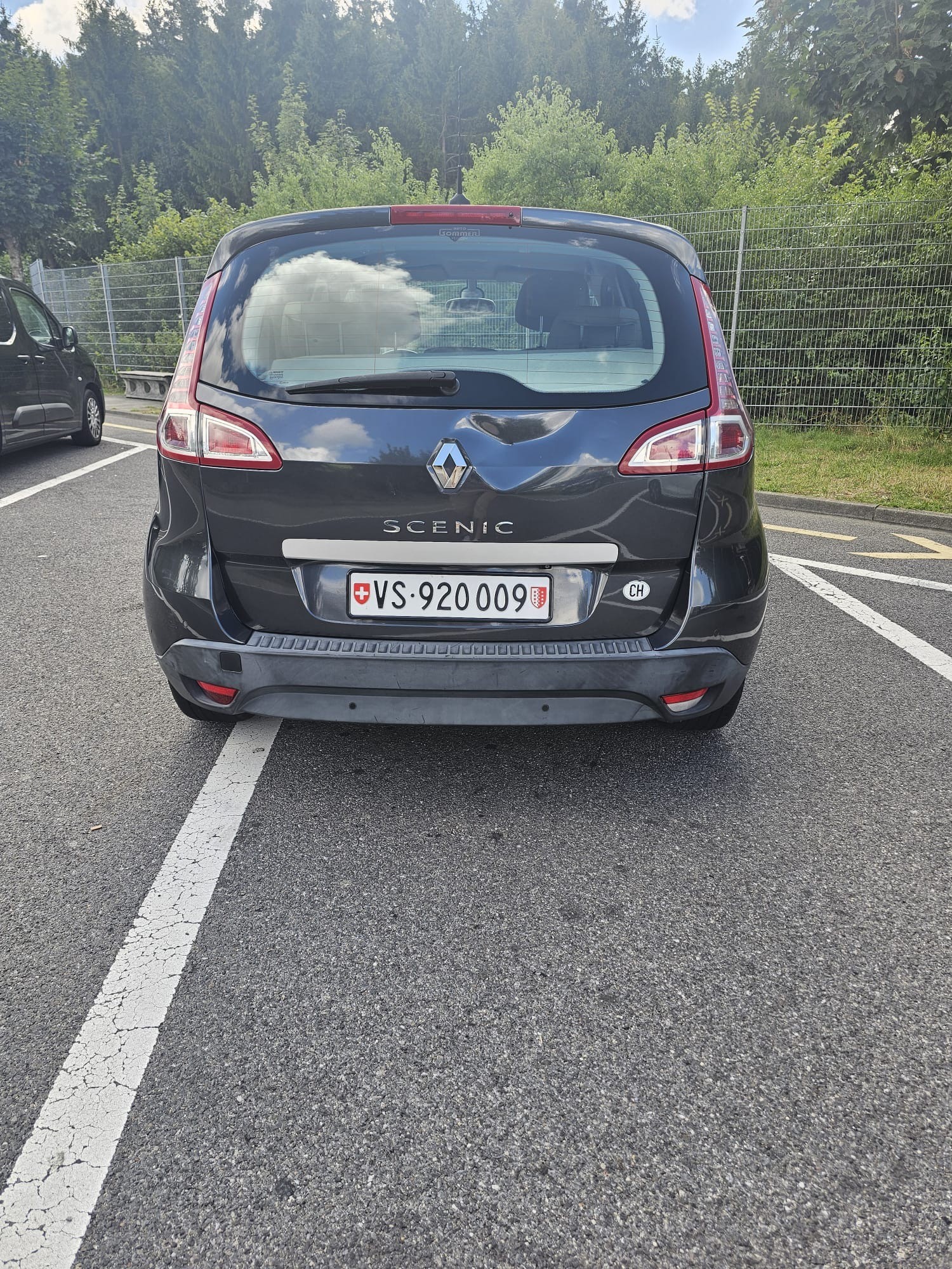 RENAULT Scénic 2.0 16V Expression X-Tronic CVT-image-4