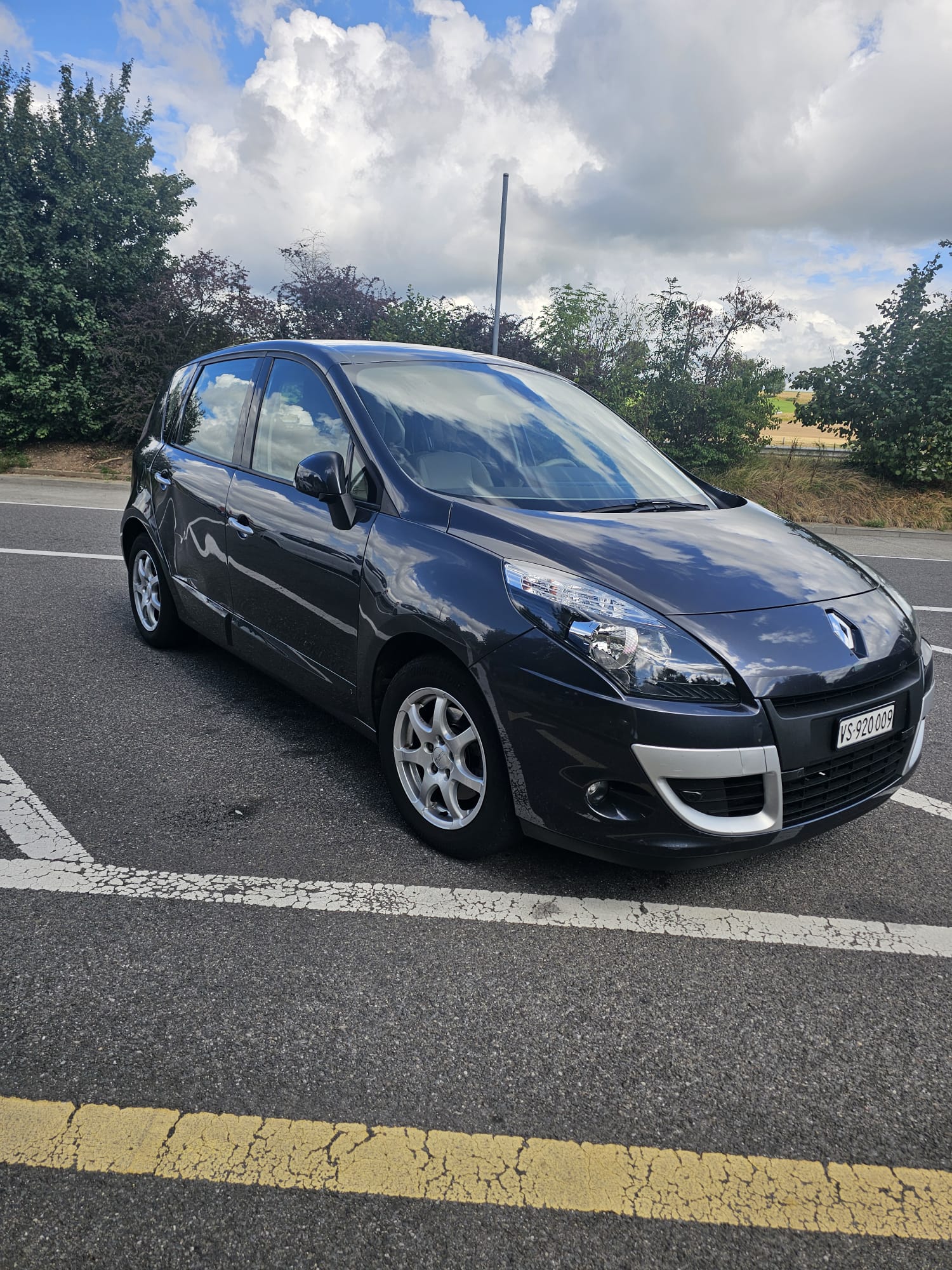 RENAULT Scénic 2.0 16V Expression X-Tronic CVT-image-1