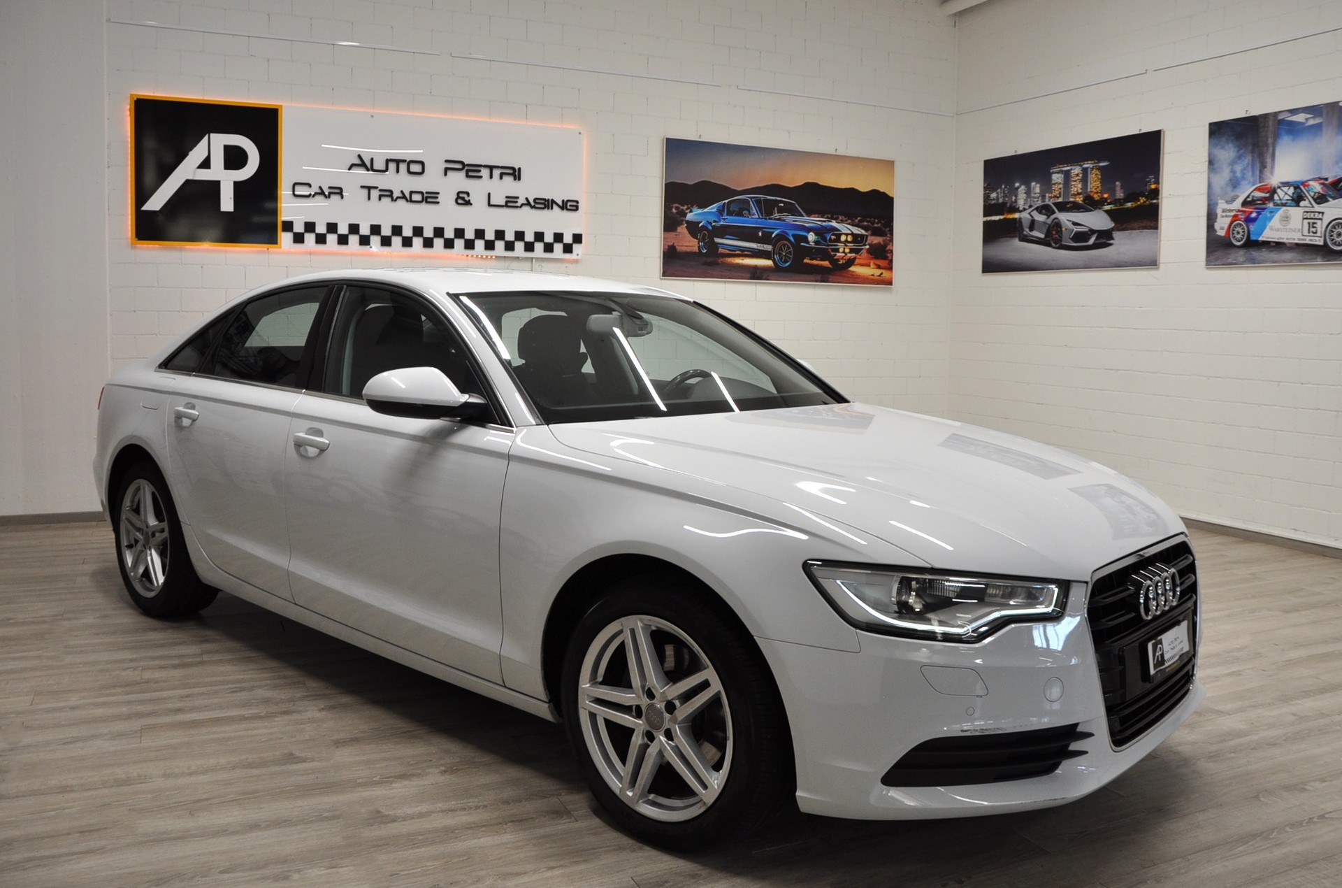 AUDI A6 Limousine 2.0 TDI multitronic-image-5