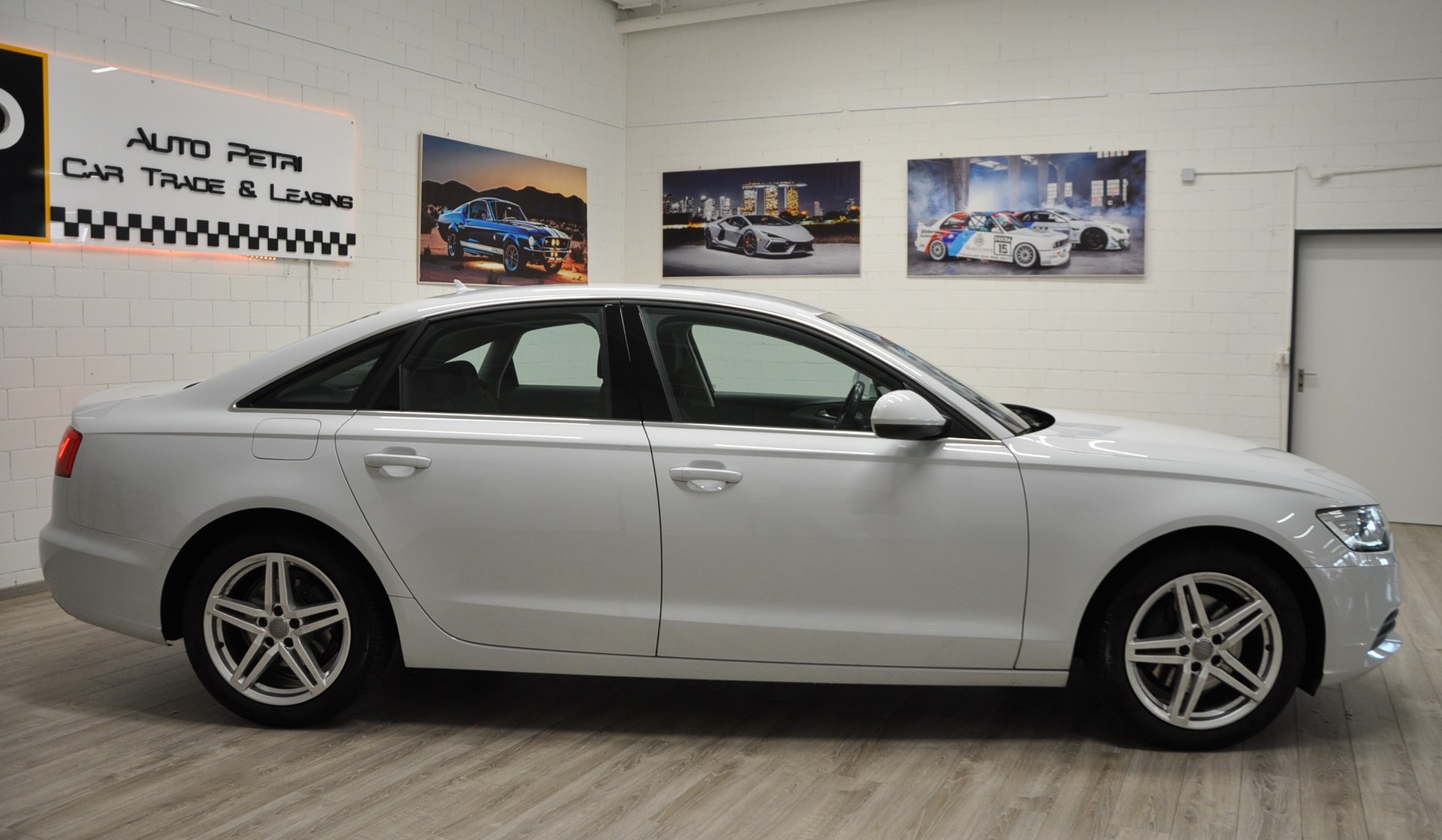 AUDI A6 Limousine 2.0 TDI multitronic-image-4
