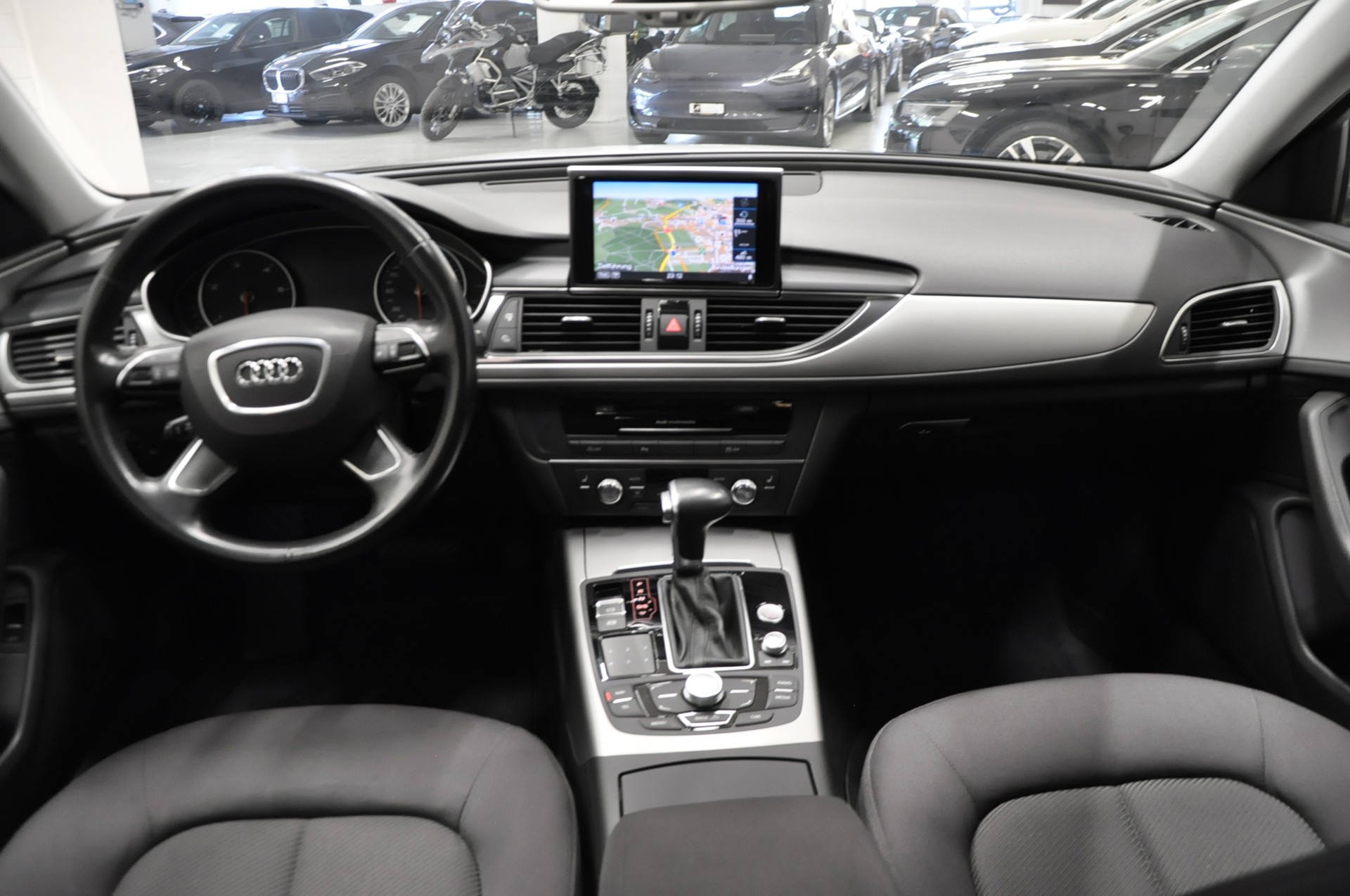 AUDI A6 Limousine 2.0 TDI multitronic-image-15