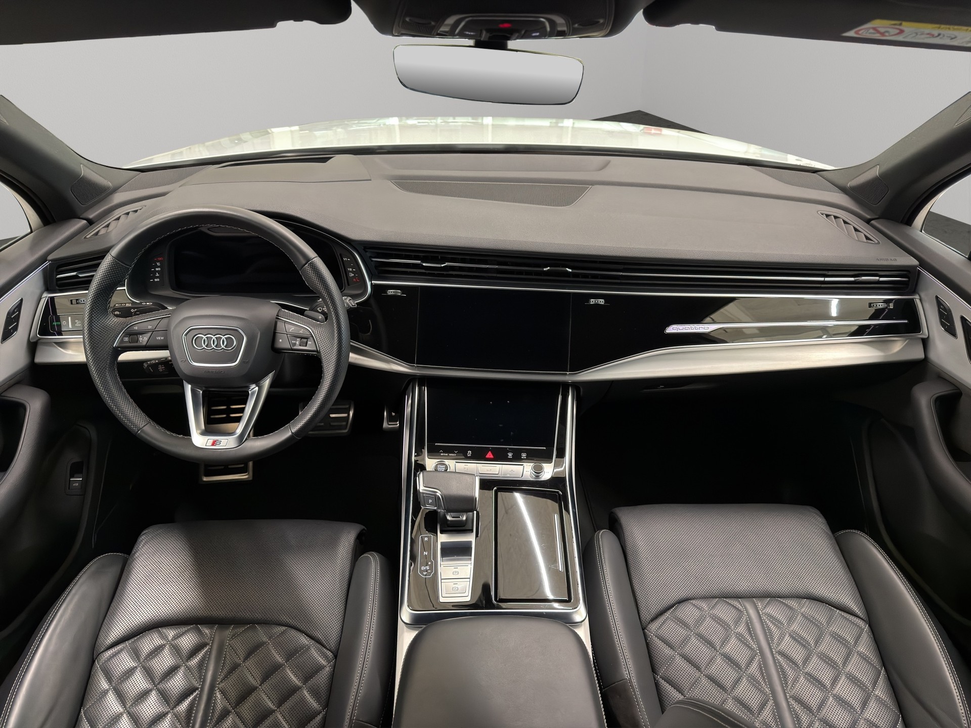 AUDI Q7 55 TFSI S Line quattro tiptronic-image-17