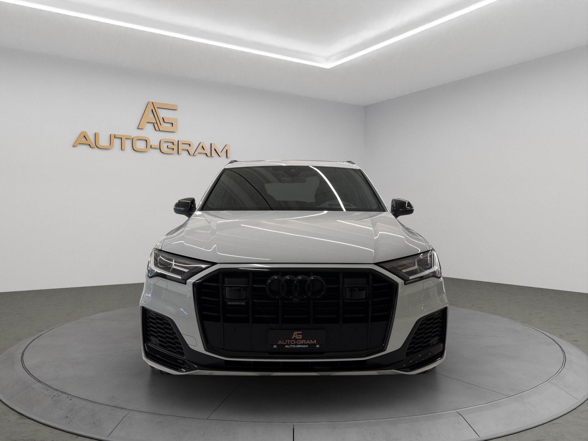 AUDI Q7 55 TFSI S Line quattro tiptronic-image-7